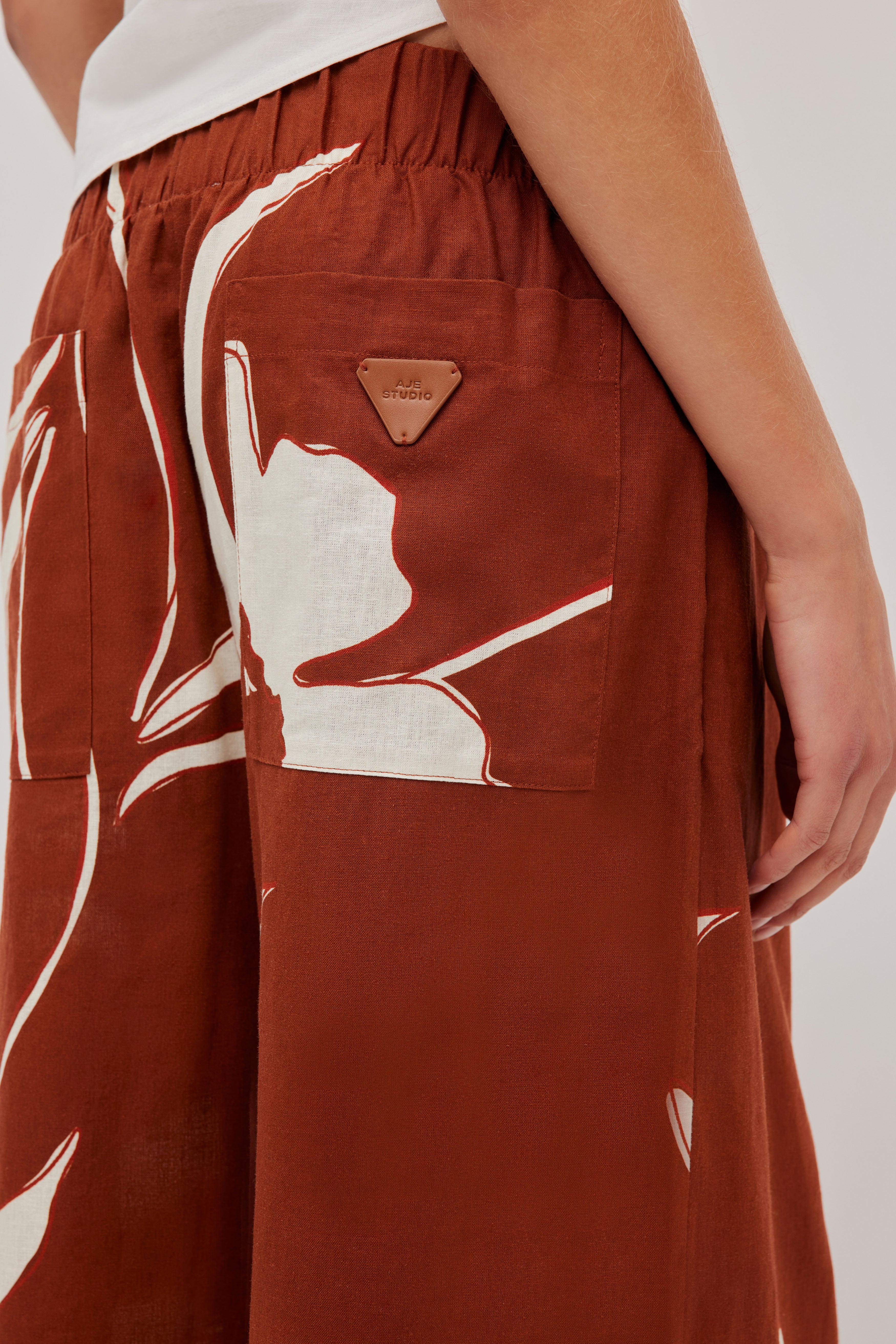 262AS3016_OCHRE-PTL_5_1763599061