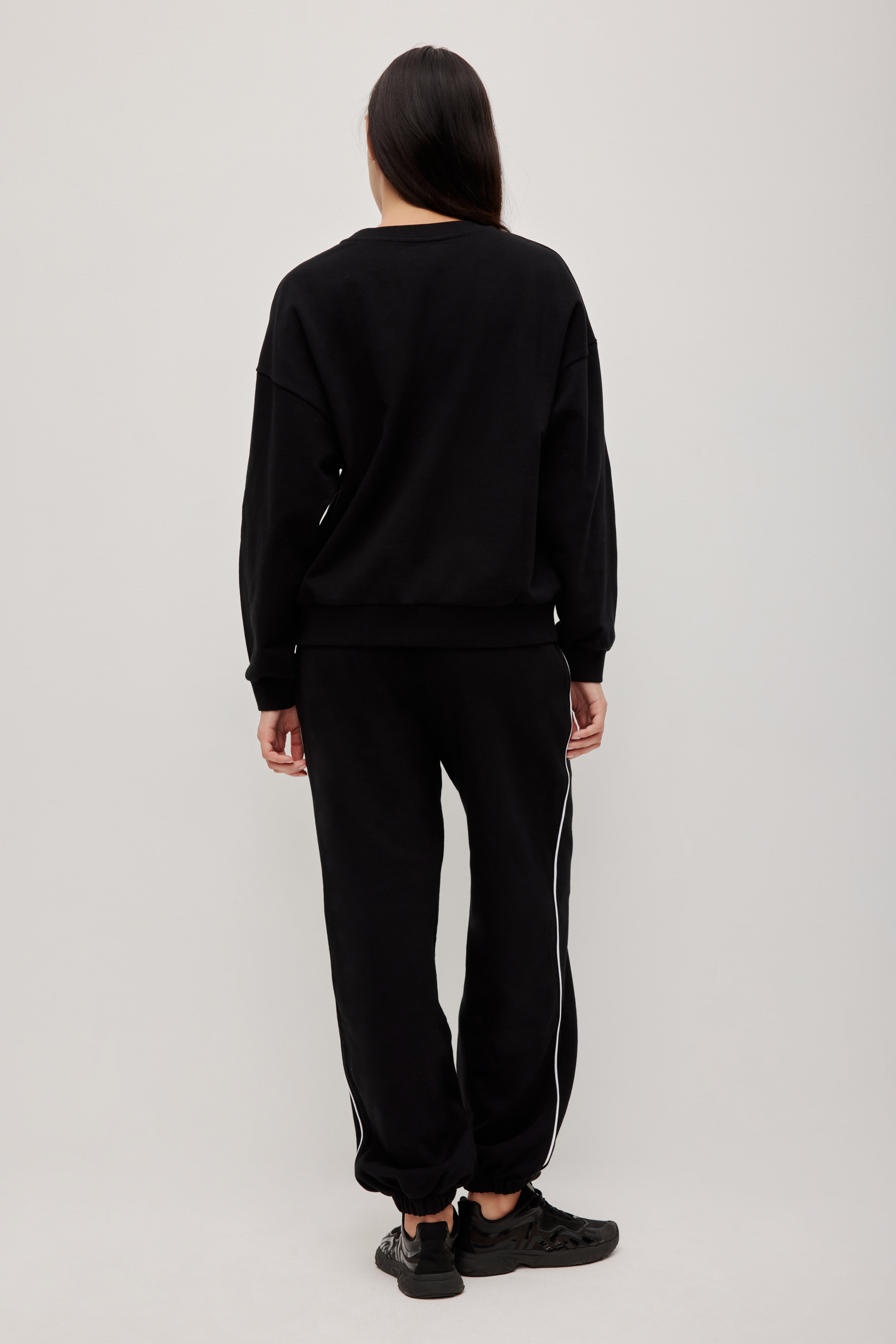 263AA1015_BLK_263AA3009_BLK_1018_1771302931