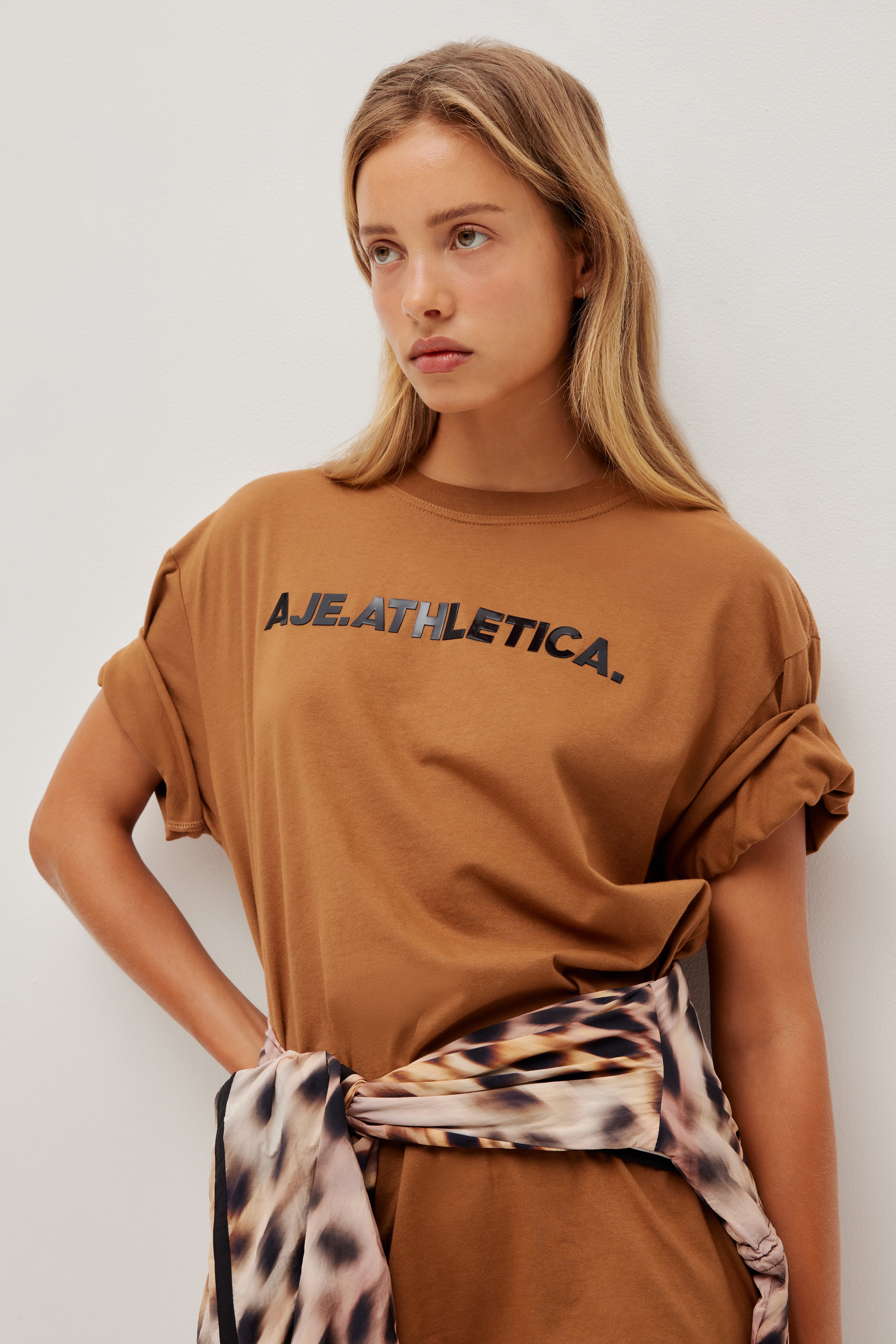 263AA1036_TOFFEE_7_1767094551