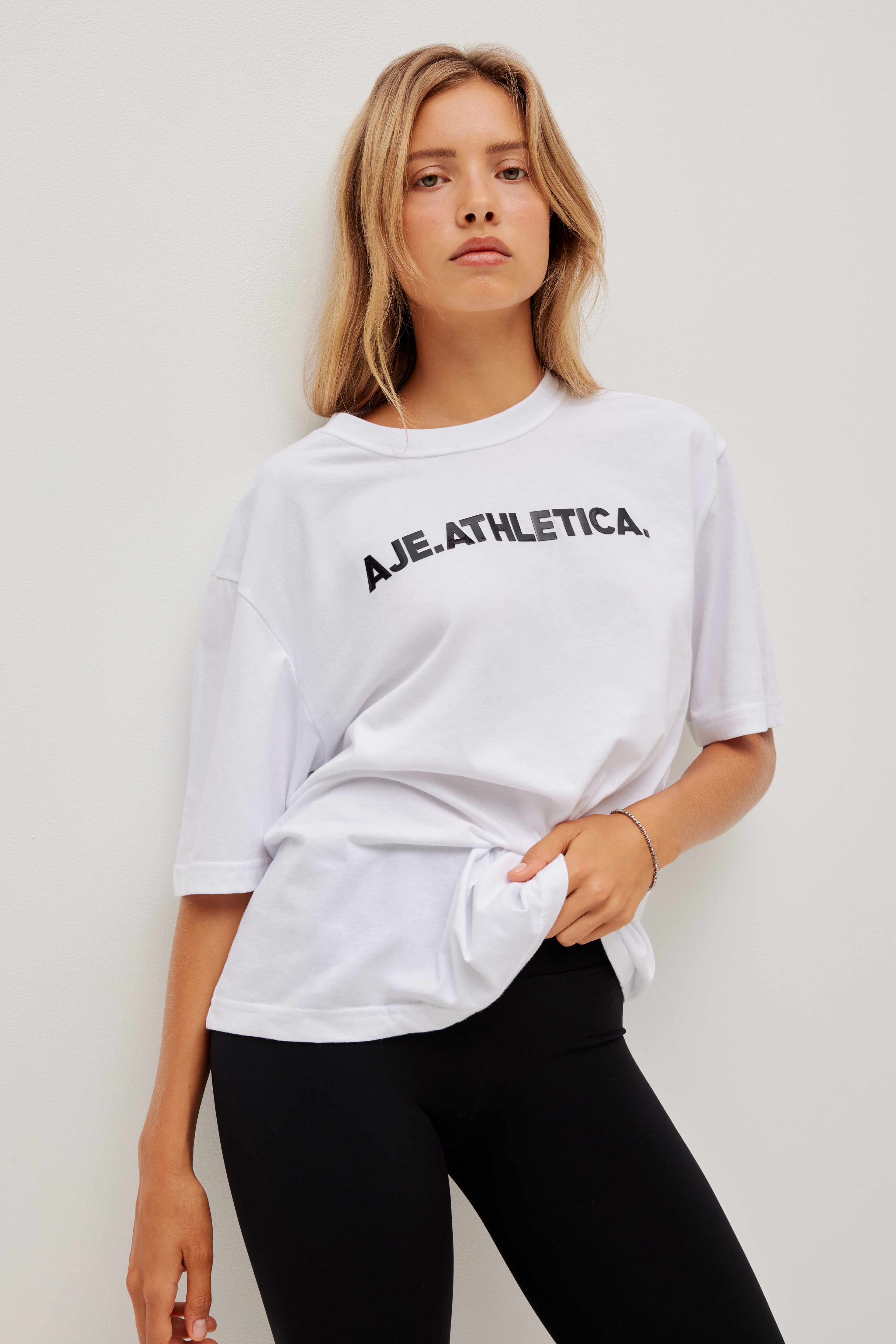 263AA1036_WHT_3_1767094652