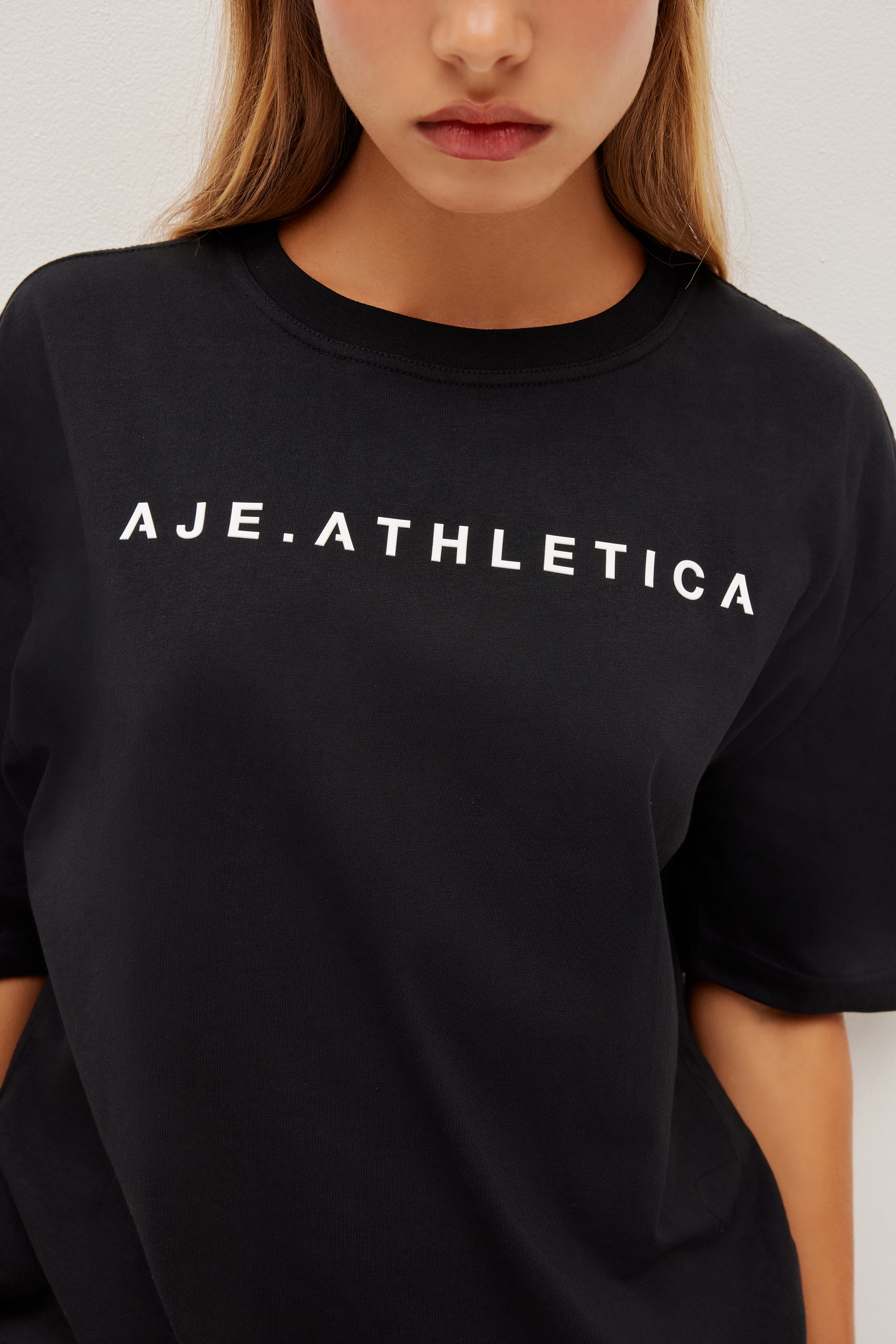 263AA1037_BLK_4_1768971523