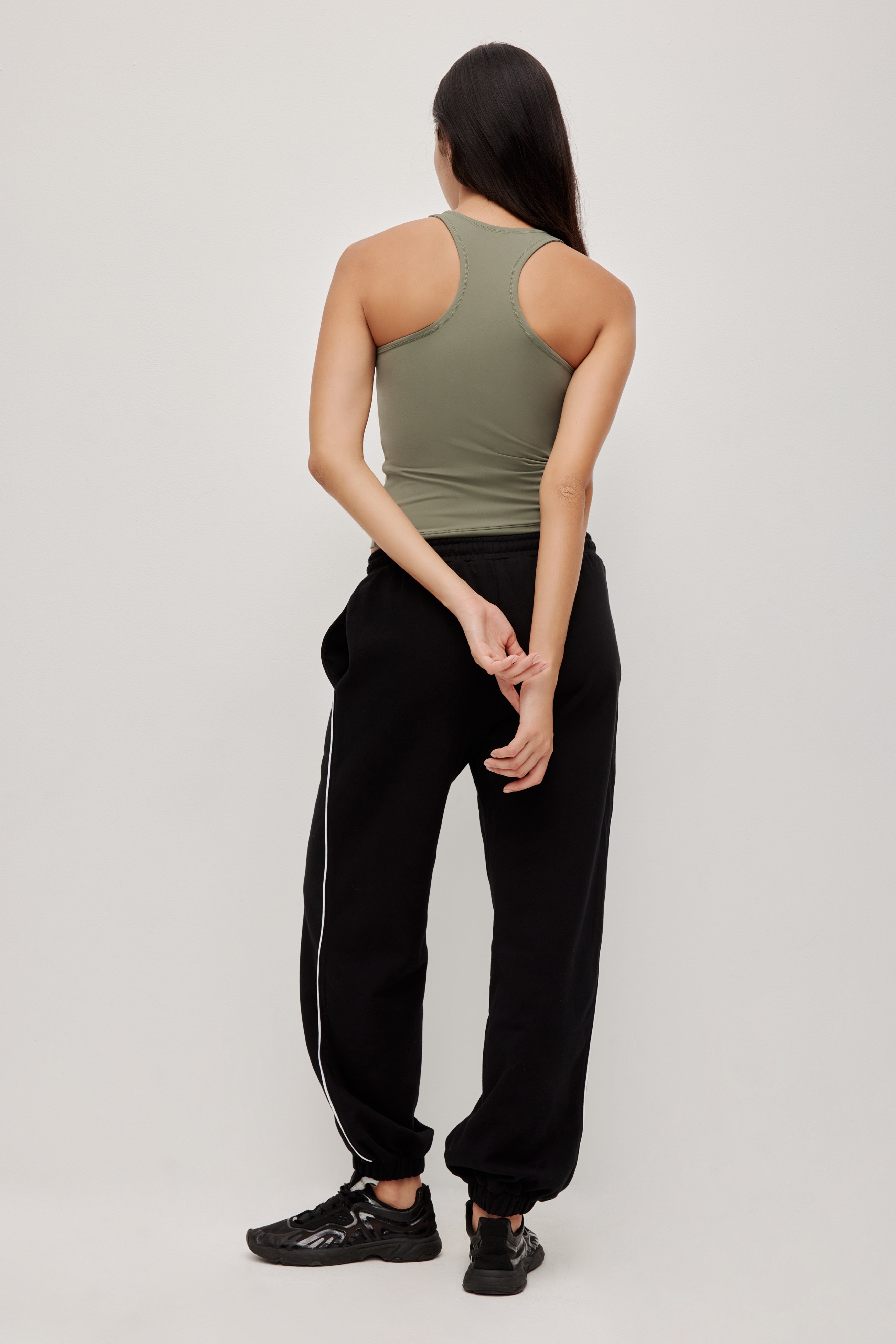 263AA3009_BLK_6_1771301203