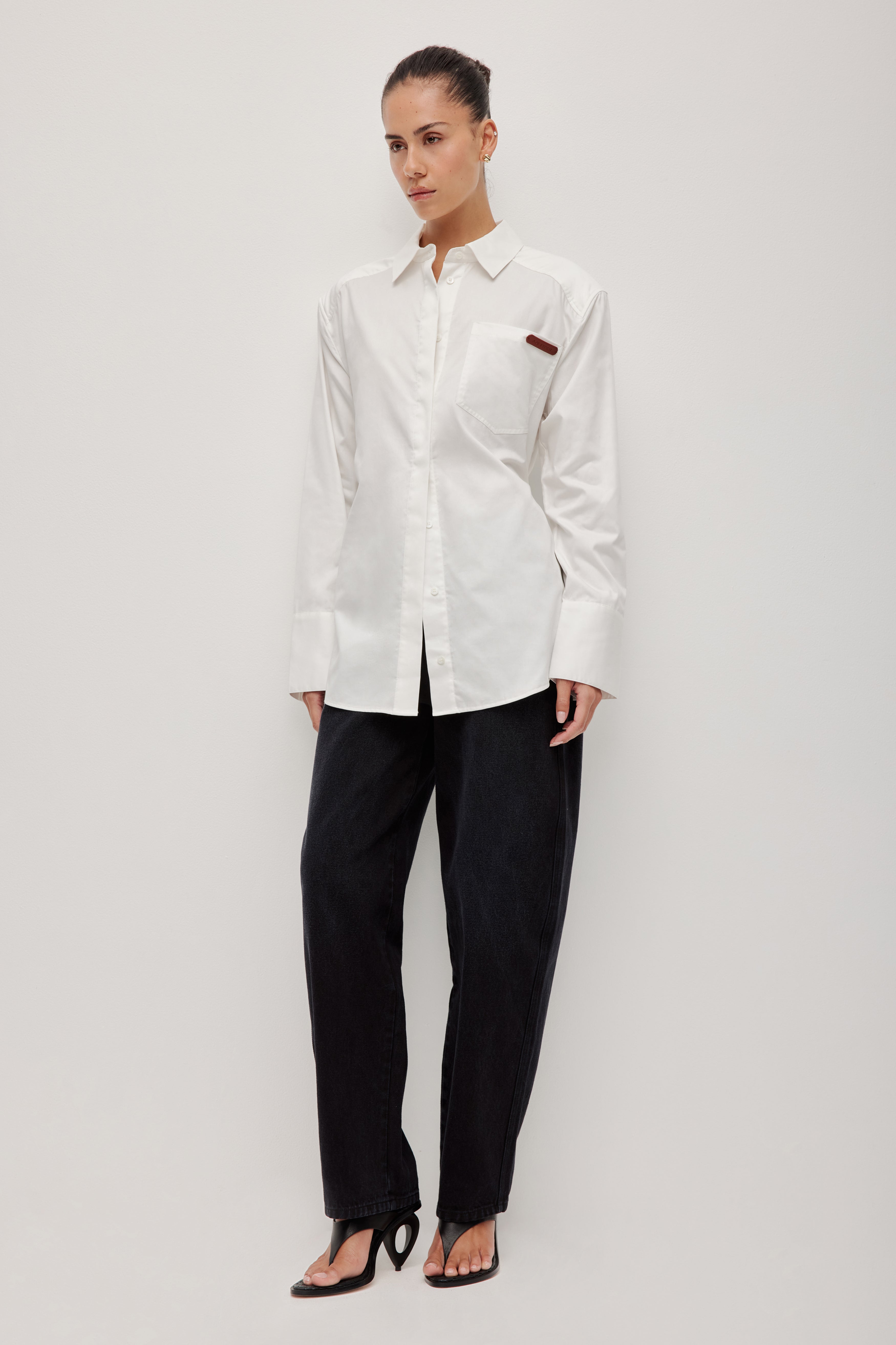 263AS1010_WHT_0214_1769596860