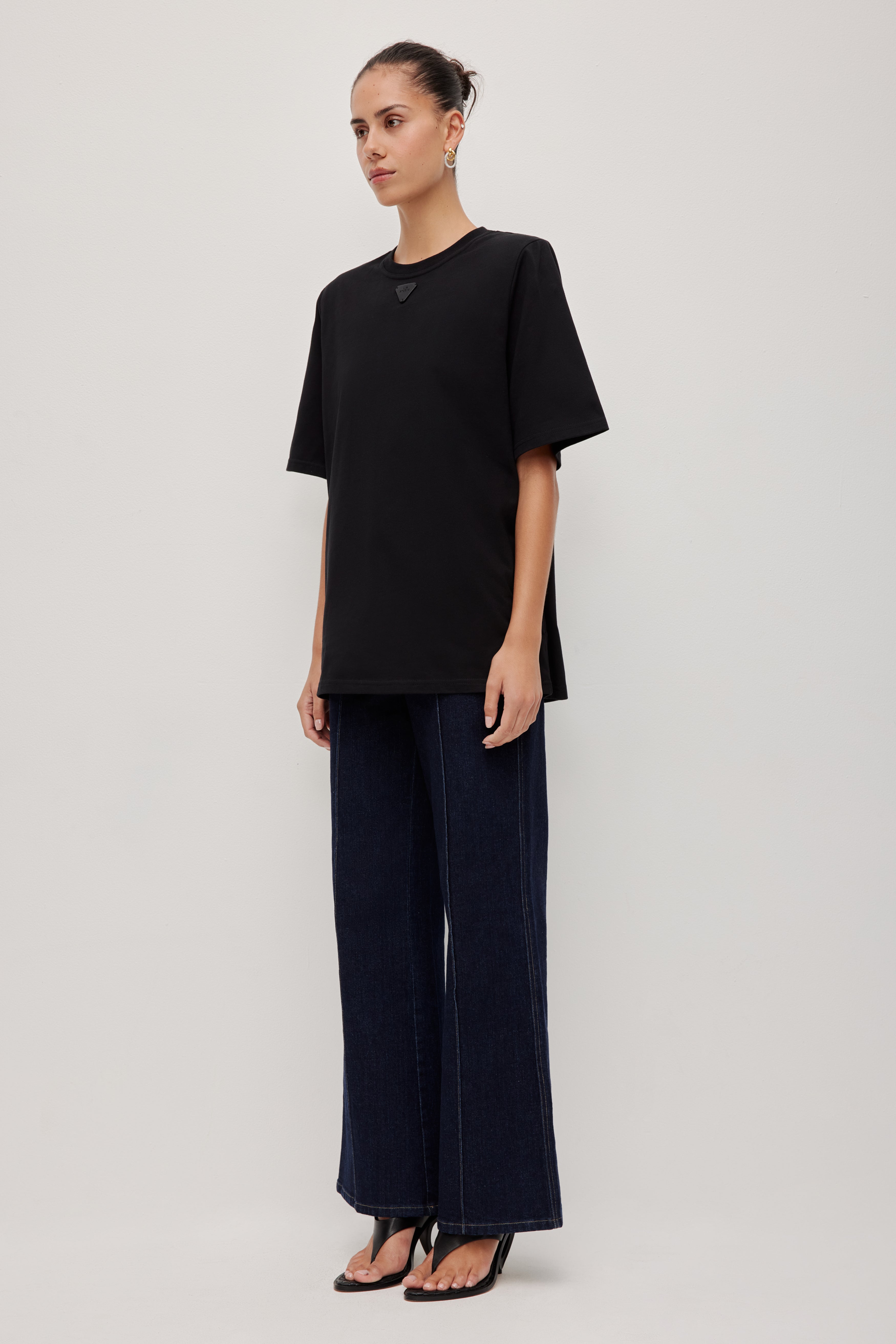 263AS1022_BLK_2298_1771286104