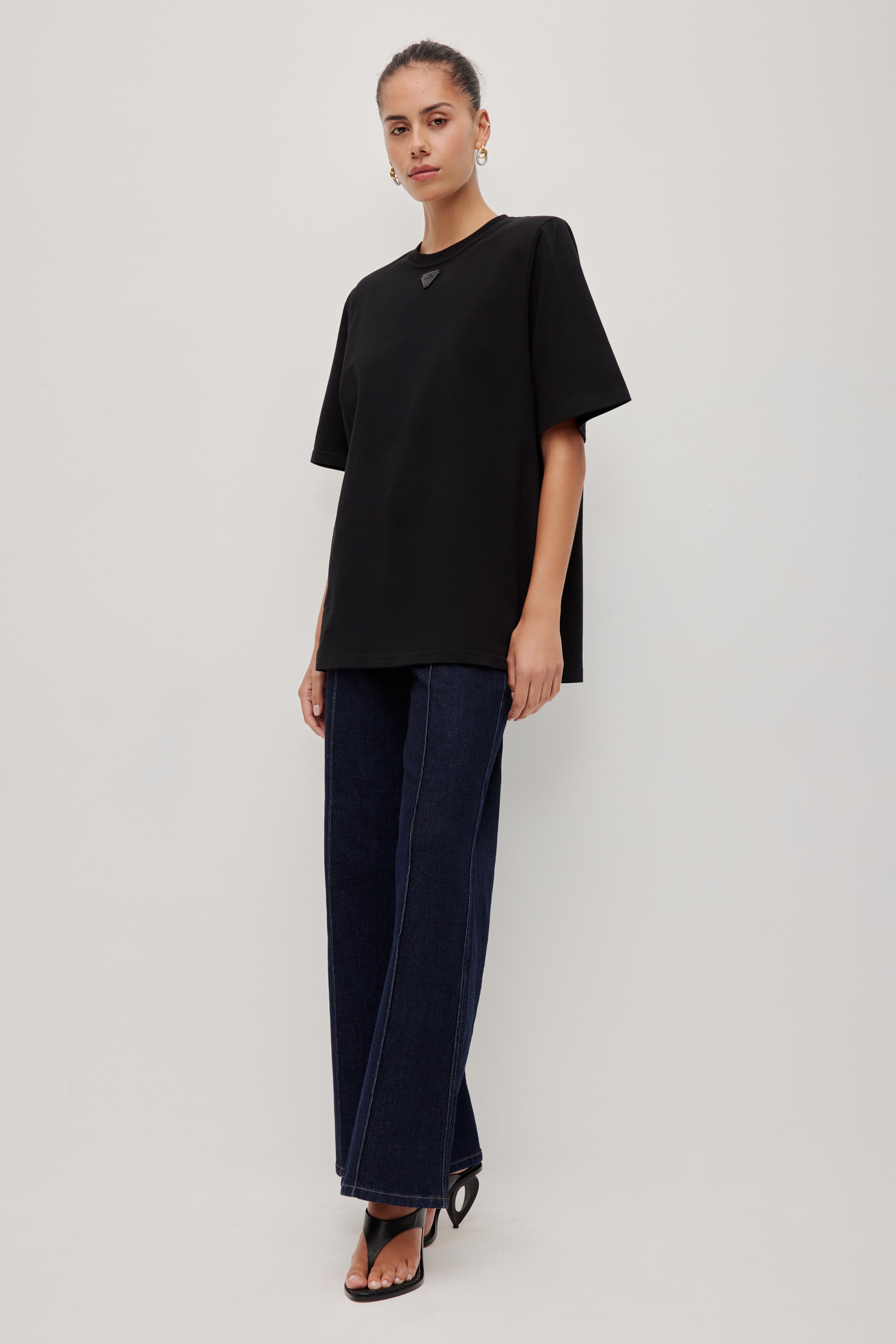 263AS1022_BLK_2299_1771286102