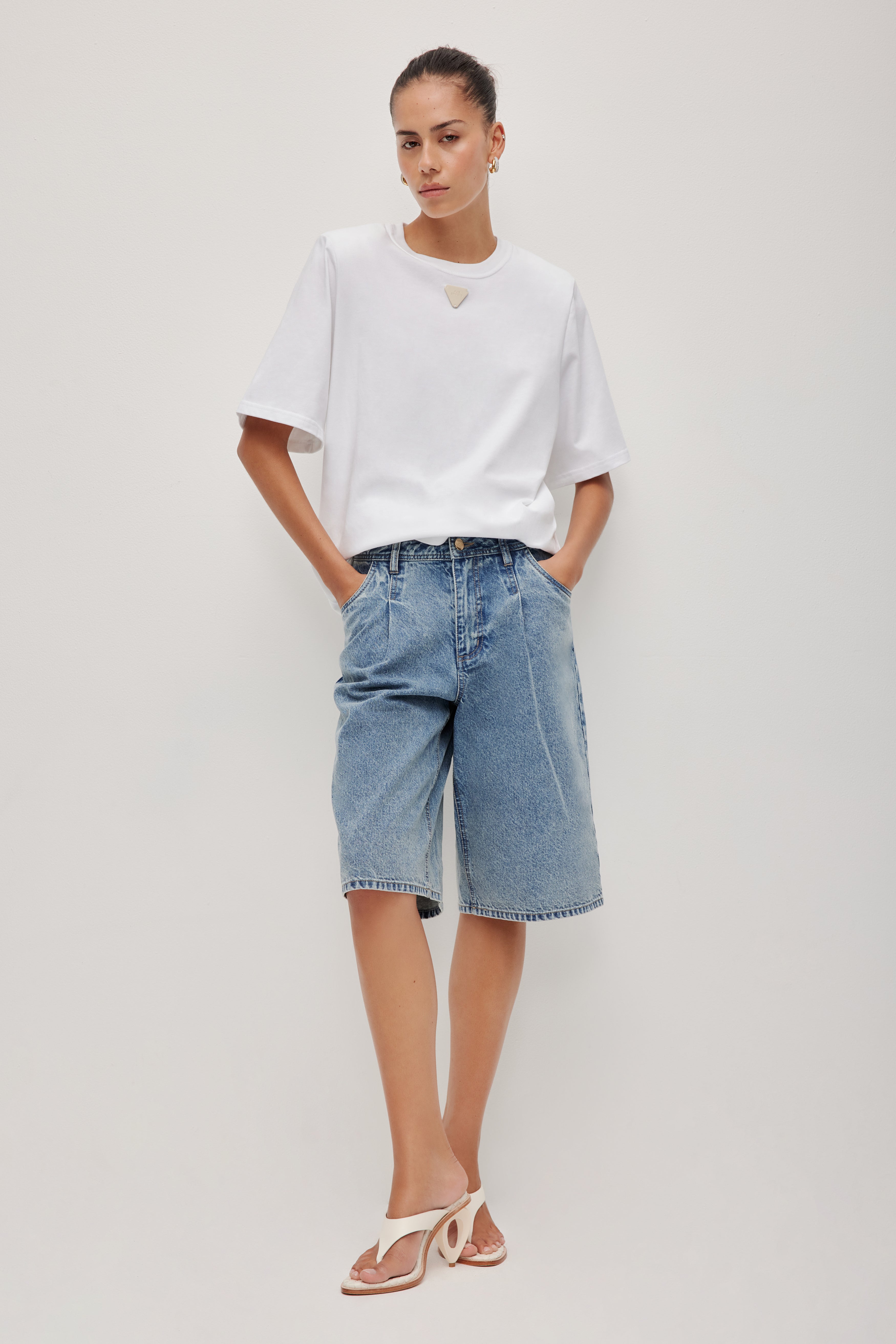 263AS1022_WHT_1685_1771285275