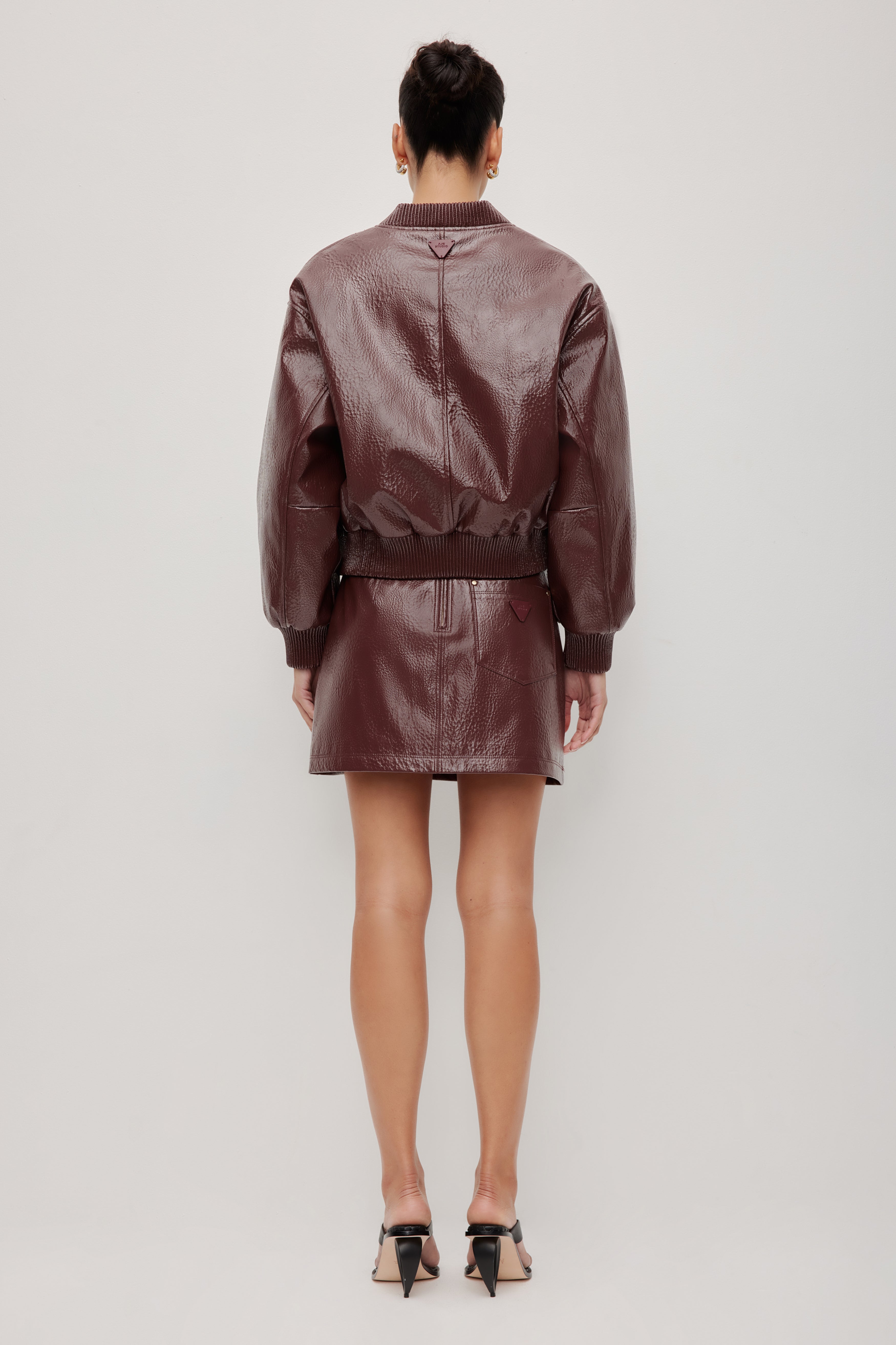 263AS2004_GARNET_7_1771286276