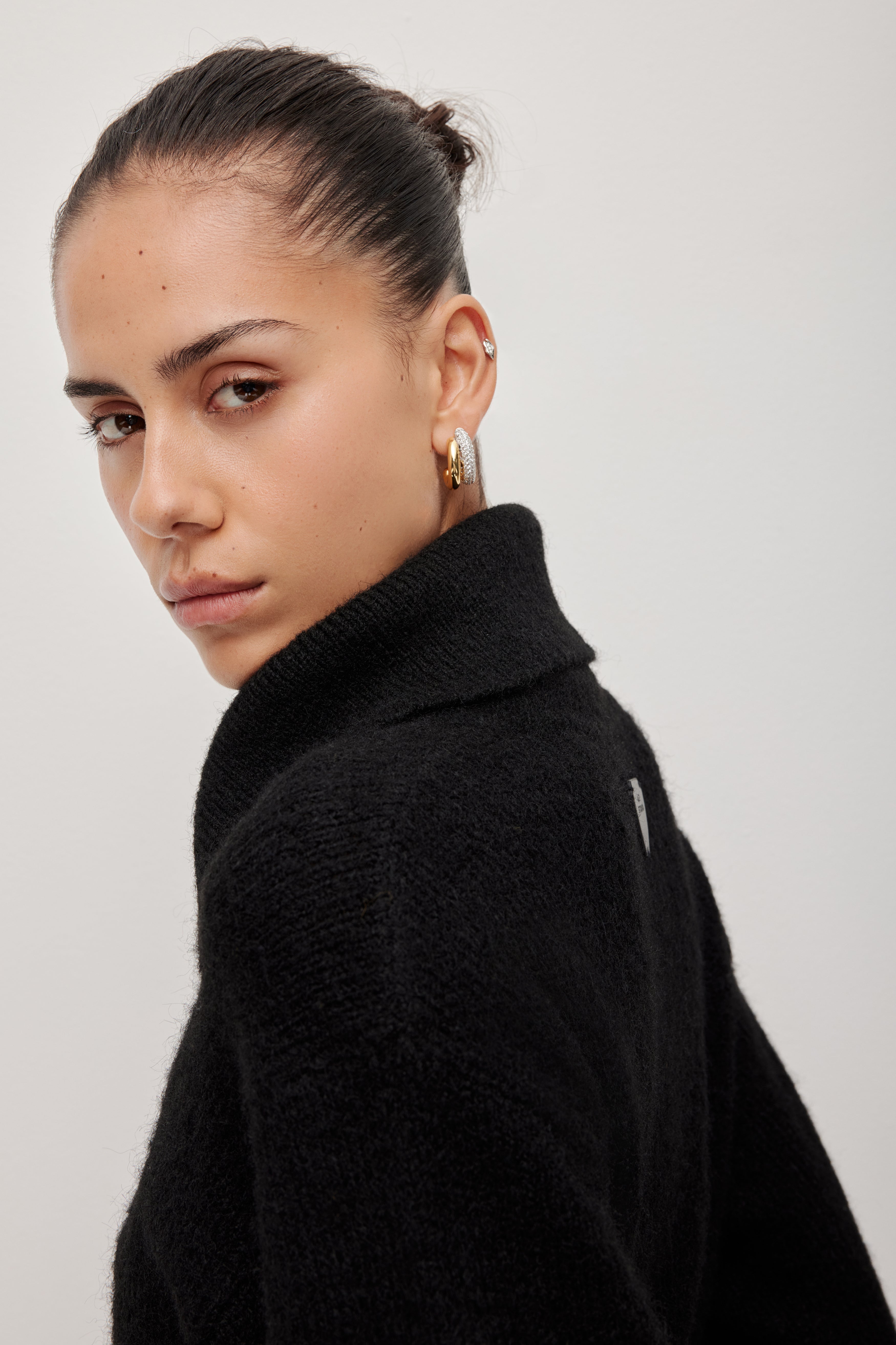 263AS2010_BLK_1710_1771286354