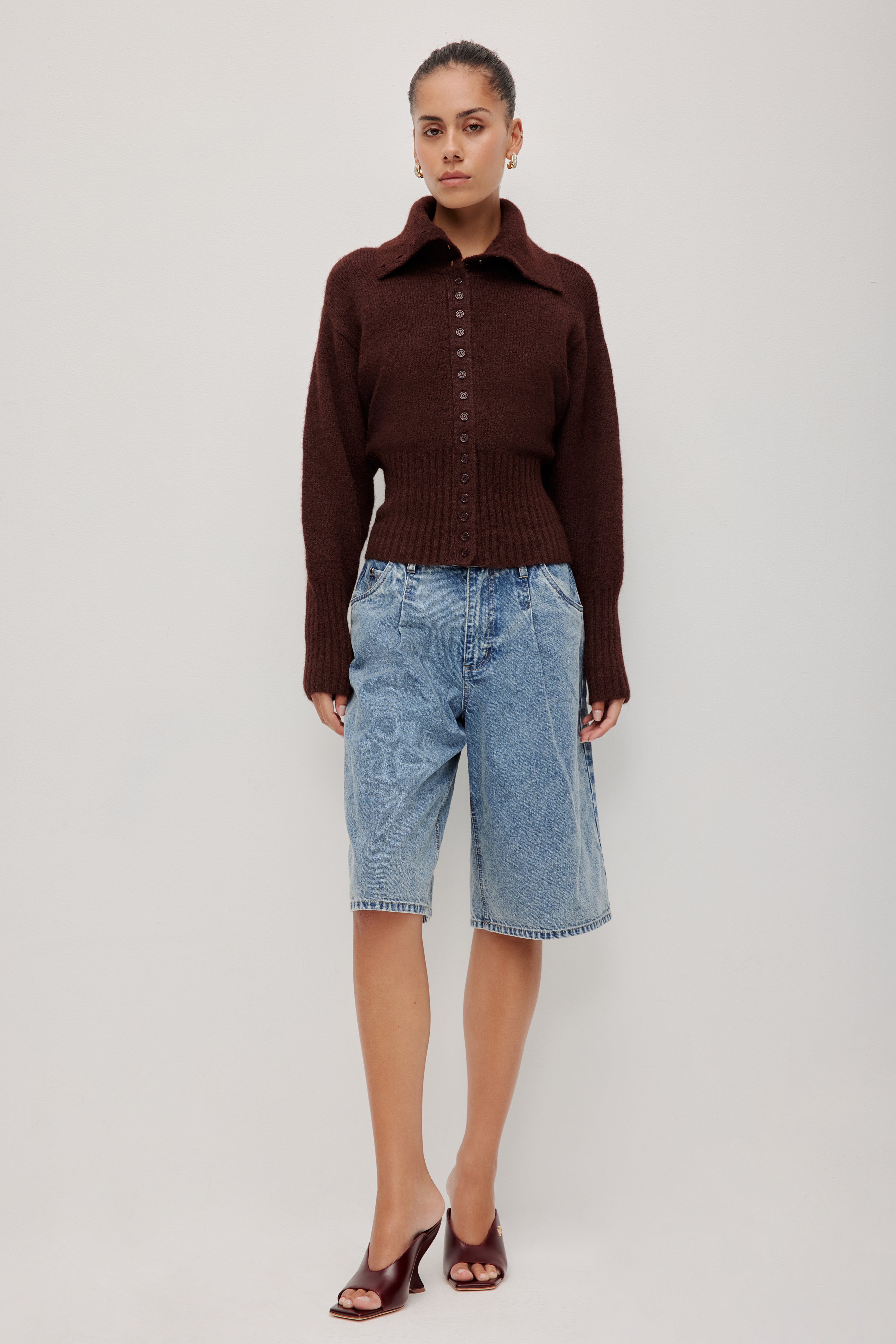 263AS2010_GARNET_1622_1771286393