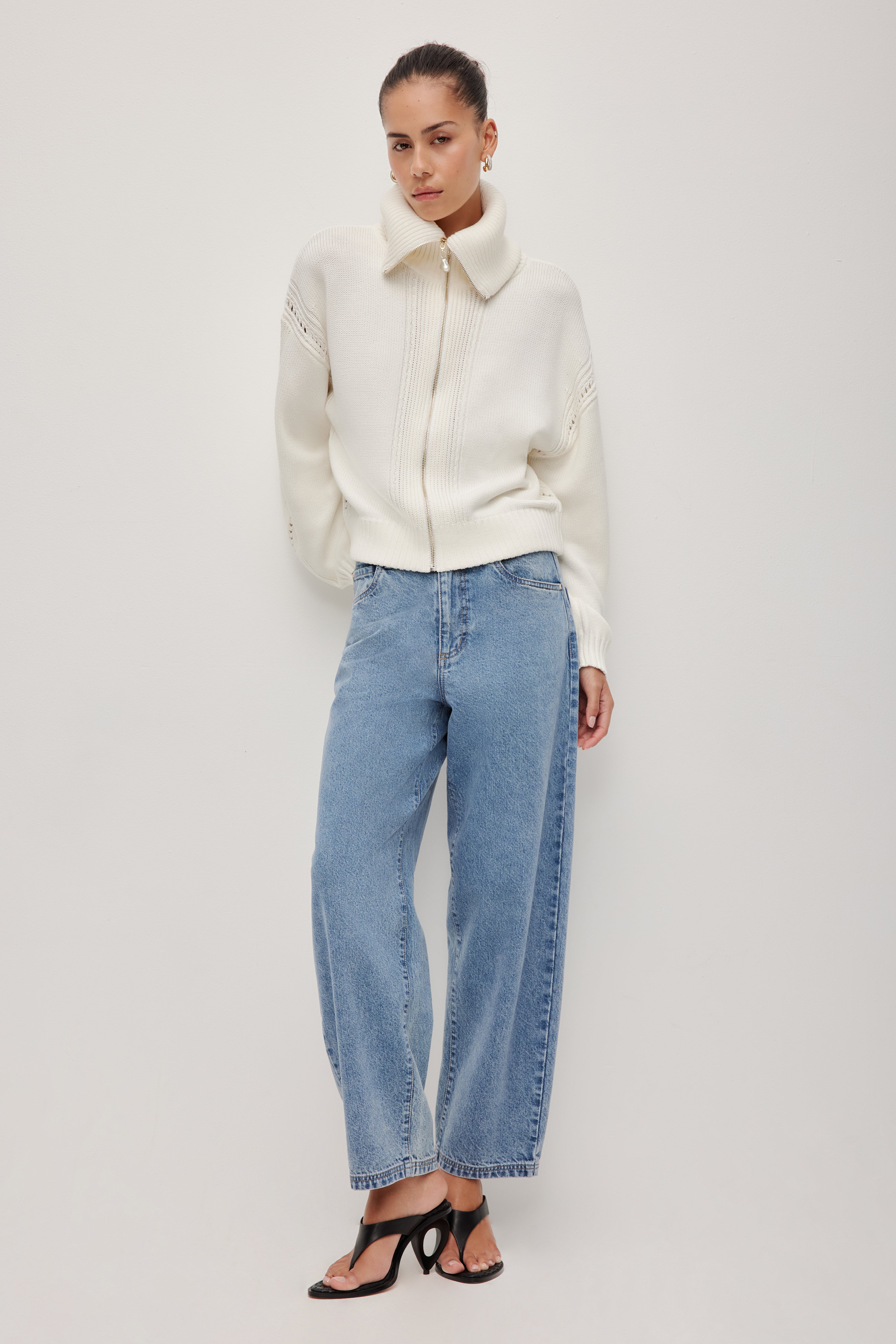 263AS2012_IVRY_1_1769597000