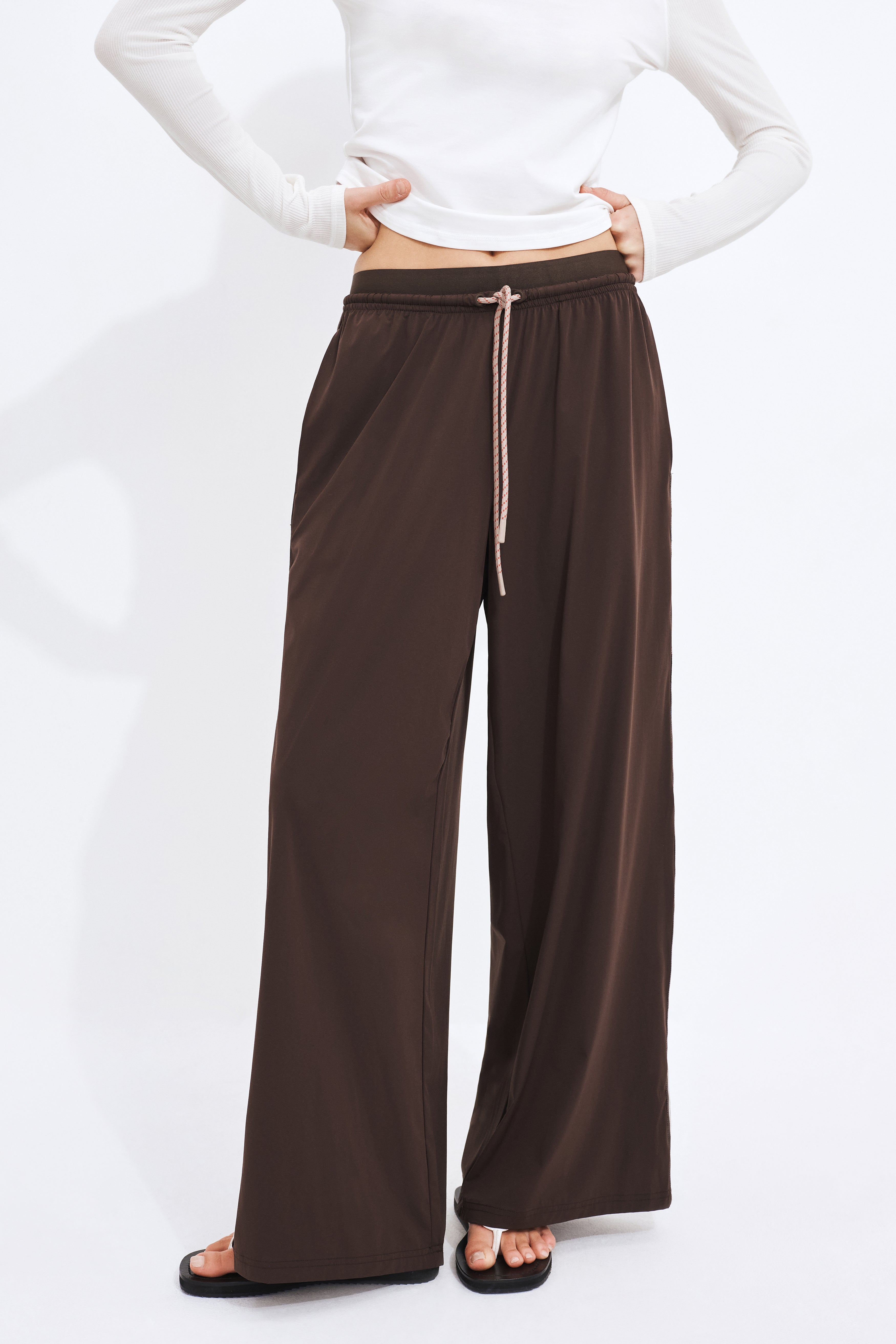 Double Waist Band Logo Pant 513