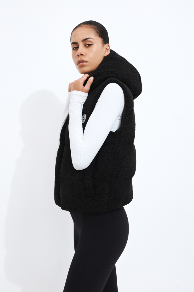 Sherpa Sleevless Vest