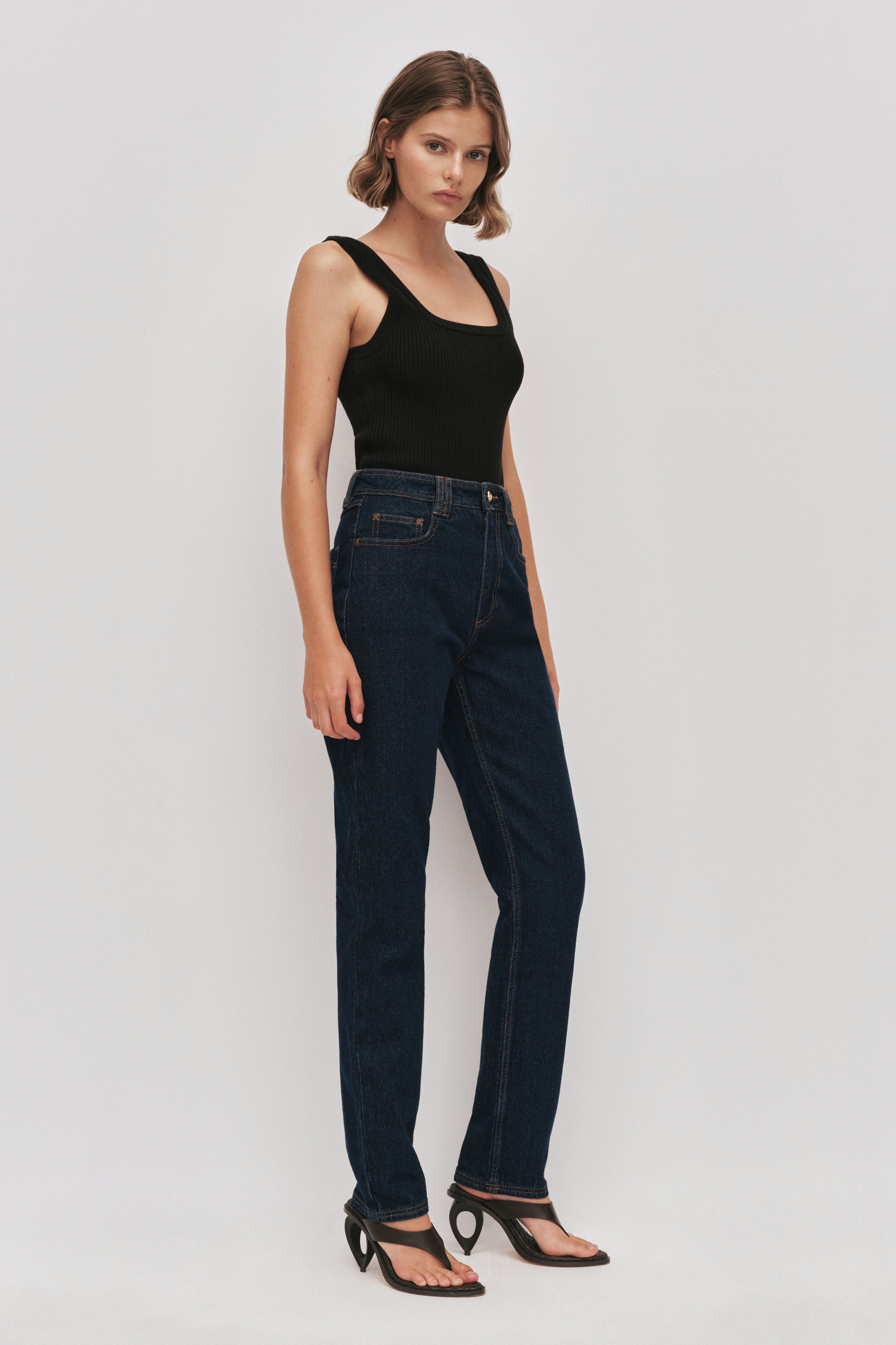 26CO3101_DK-CLASSIC_5_1770595519