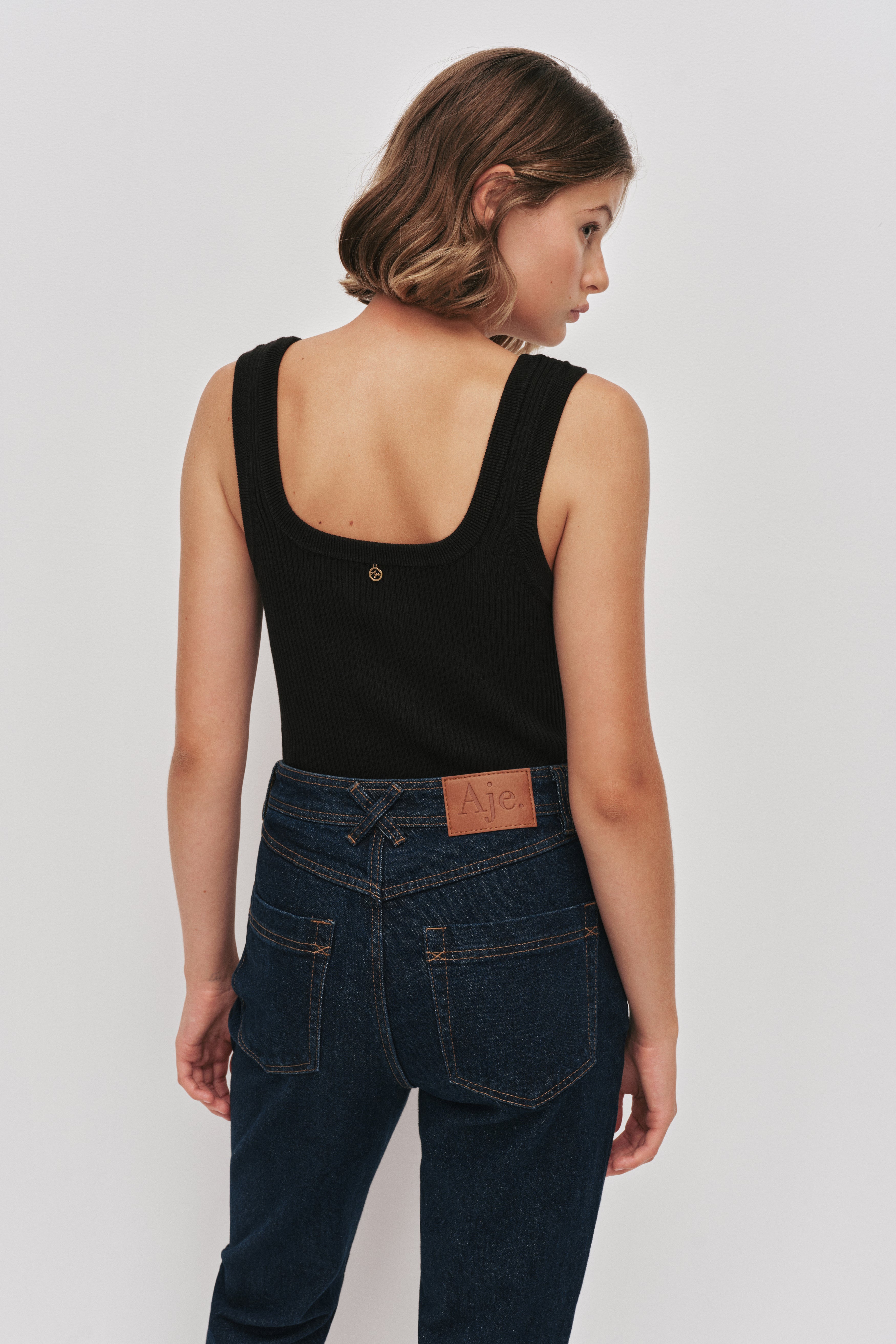 26CO3101_DK-CLASSIC_6_1770595518