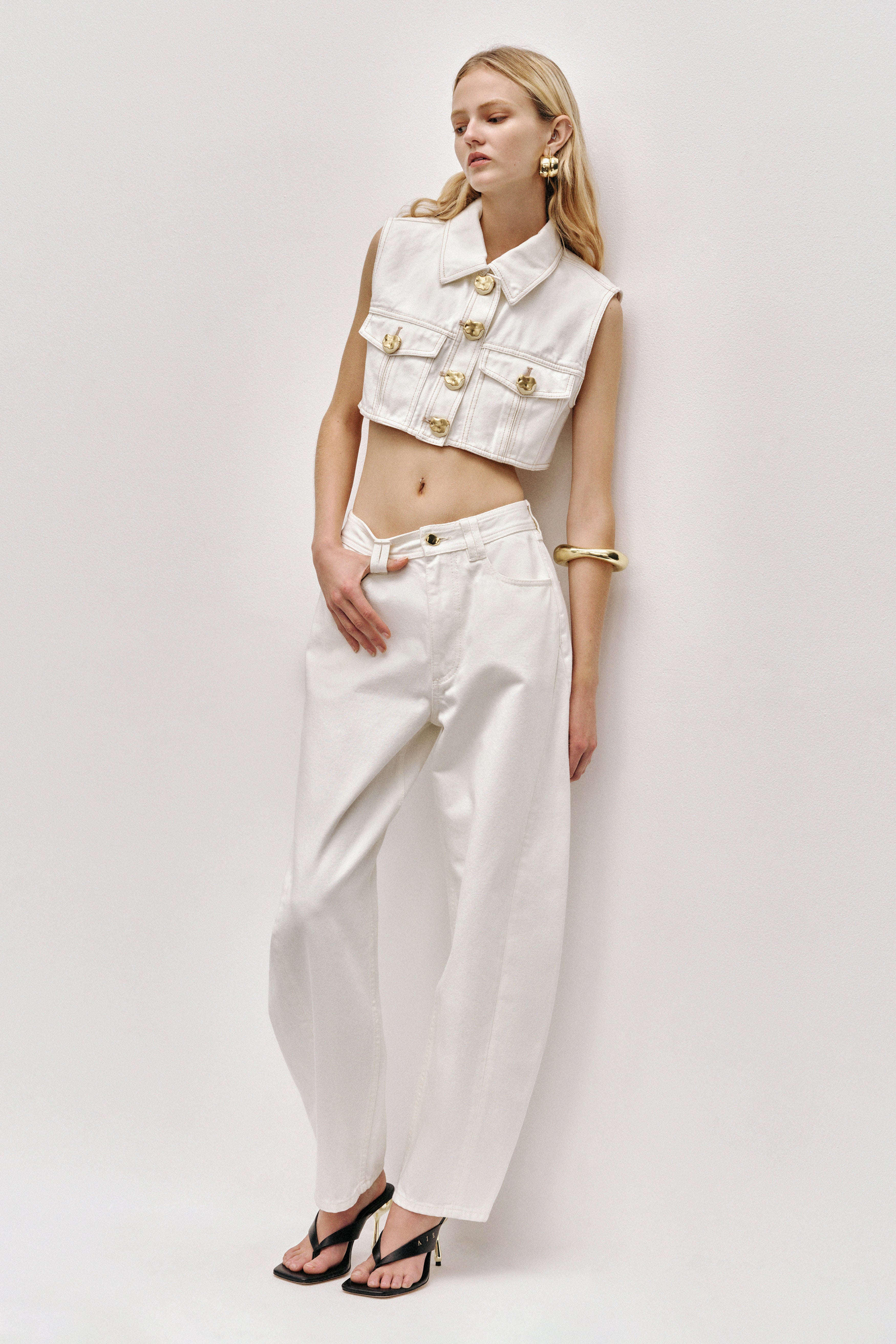 26CO3156_IVRY_4_1759368998