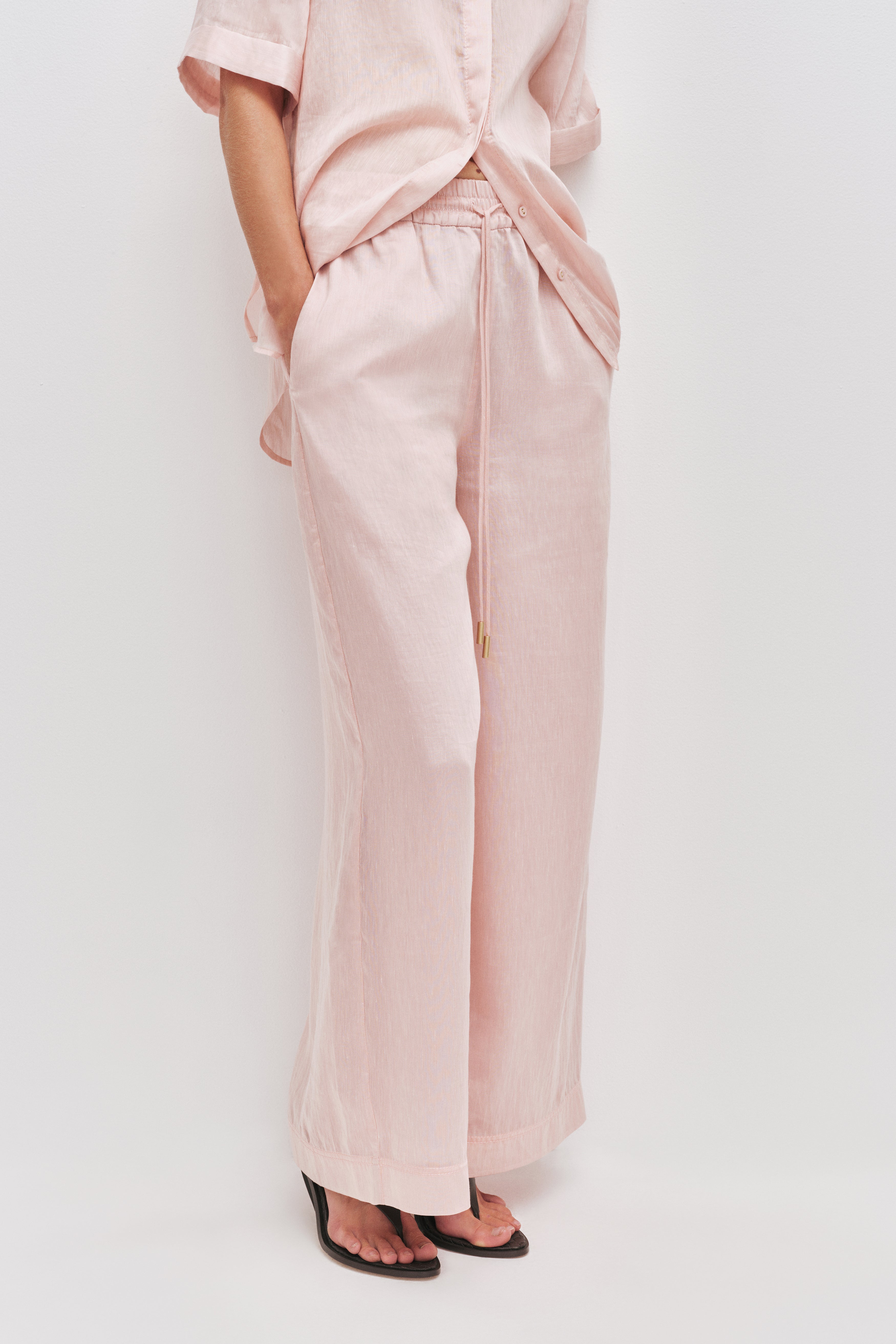 26CR3041_TA-BL_4_1765321020