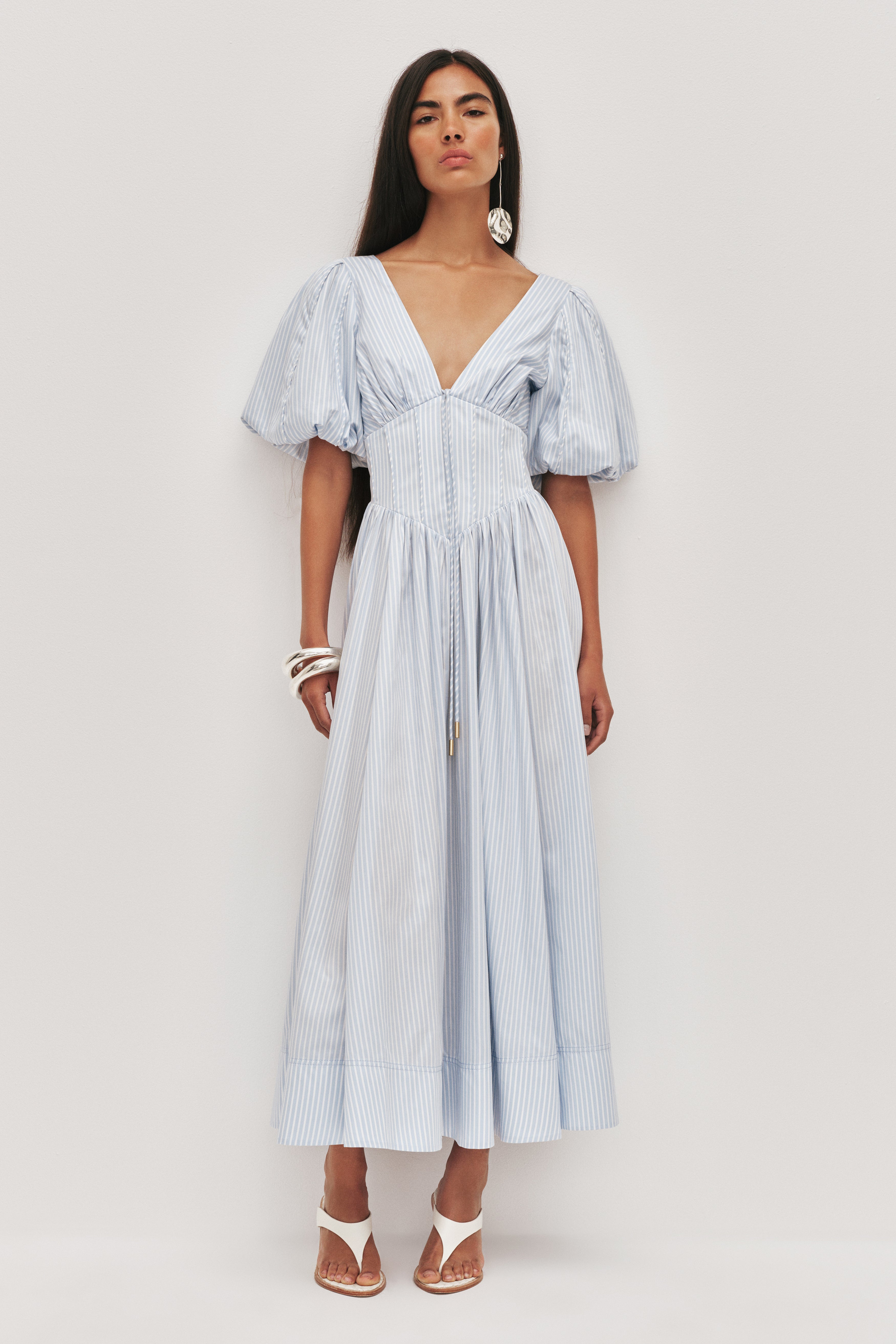 26CR5635_MUTED-SKY_1_1765316829