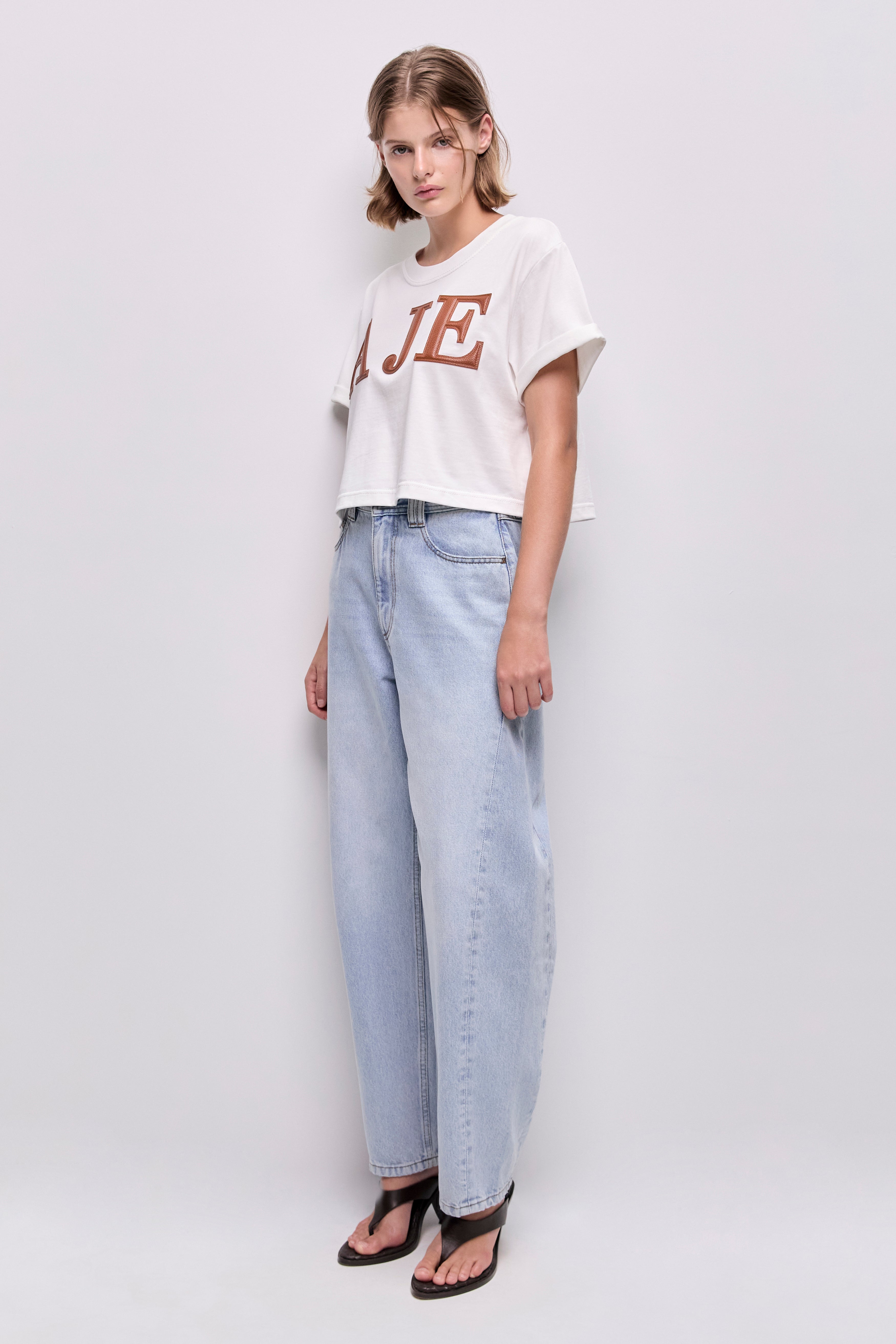 26PF1255_WHT-DTAN_5_1773876158