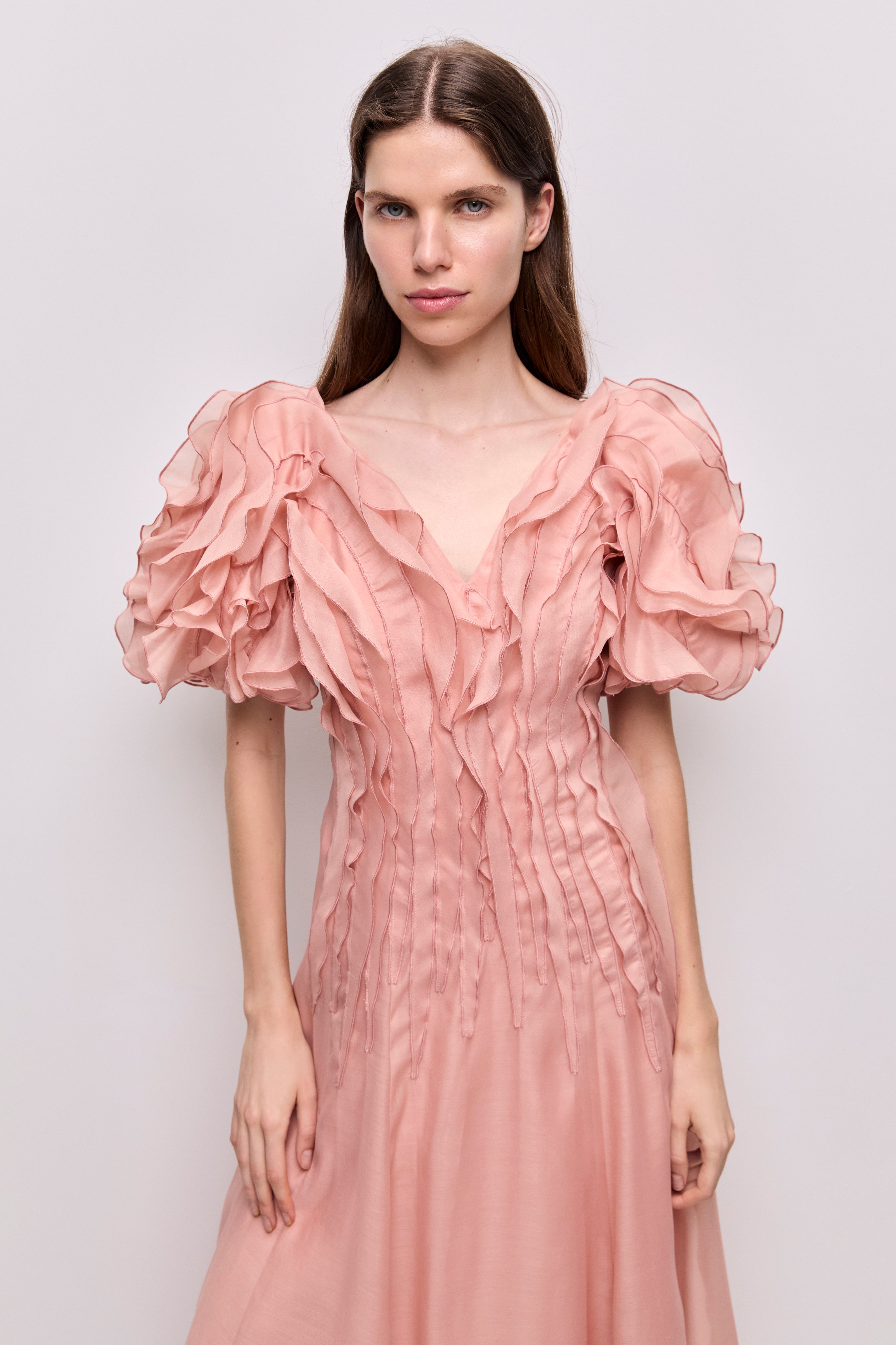 26PF5691_STN-ROSE_3_1773881336