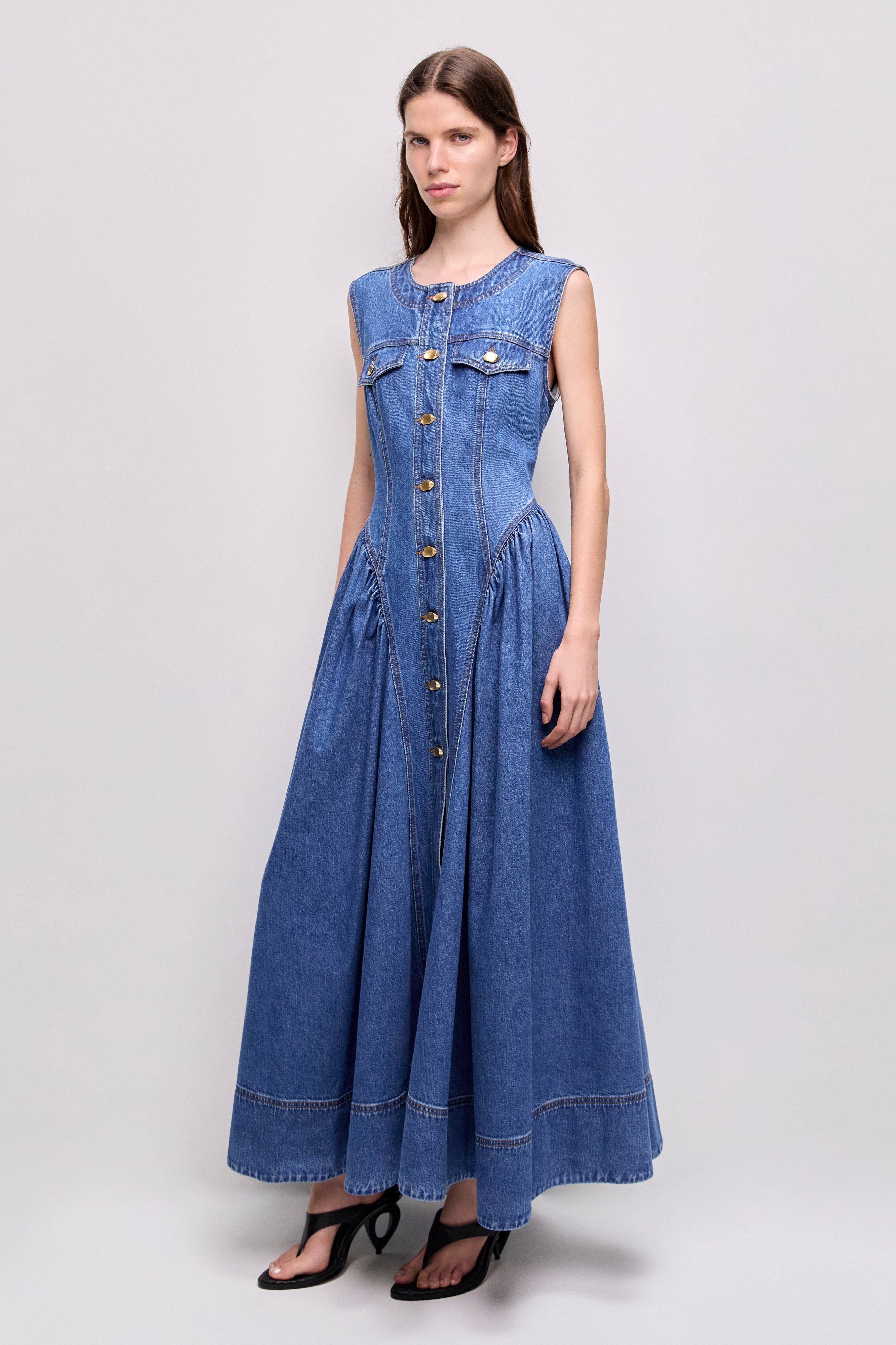 26PF5720_MID-WH-BLU_1_1773881568
