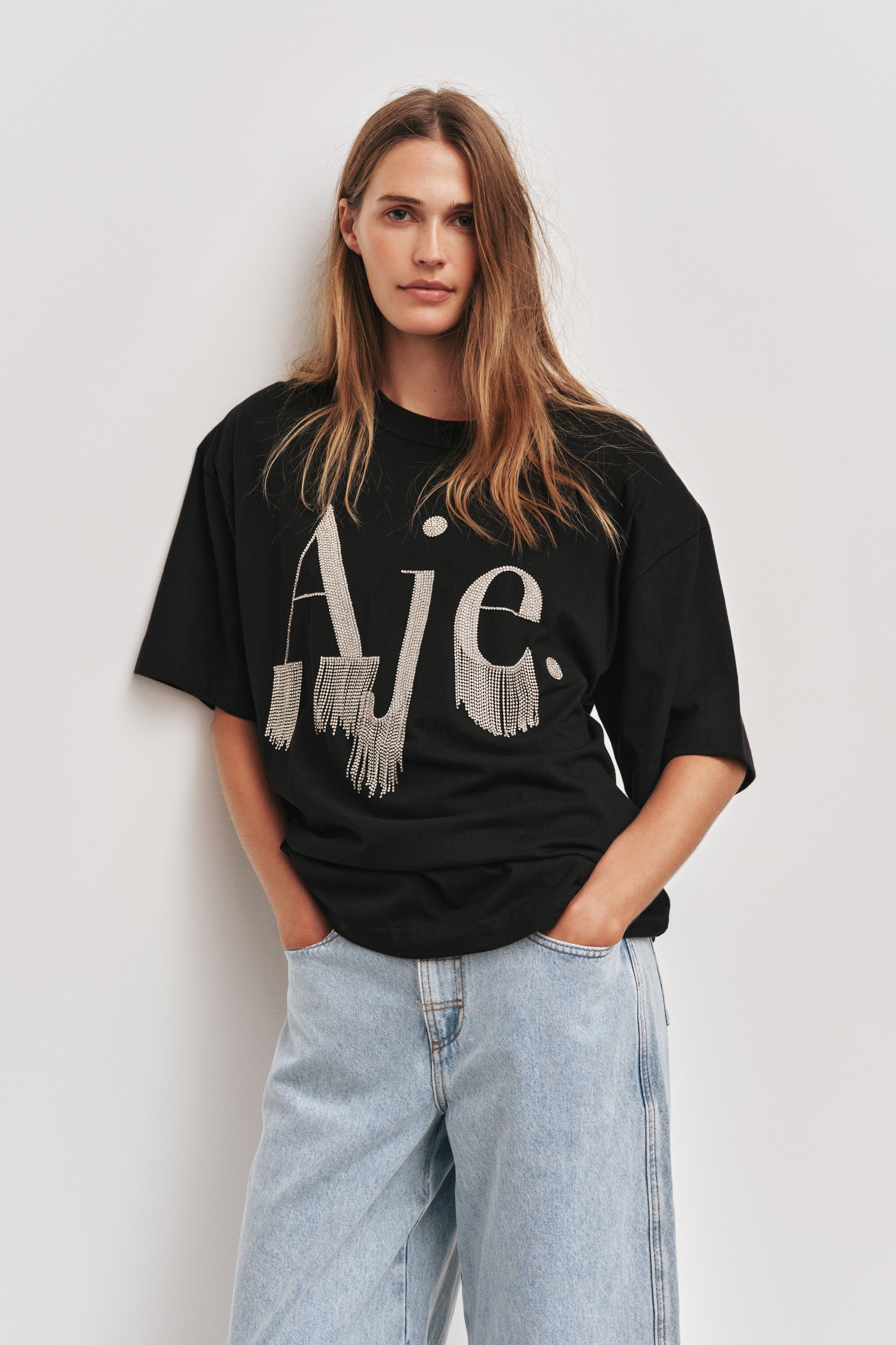 26RE1068_BLK_3_1759035242