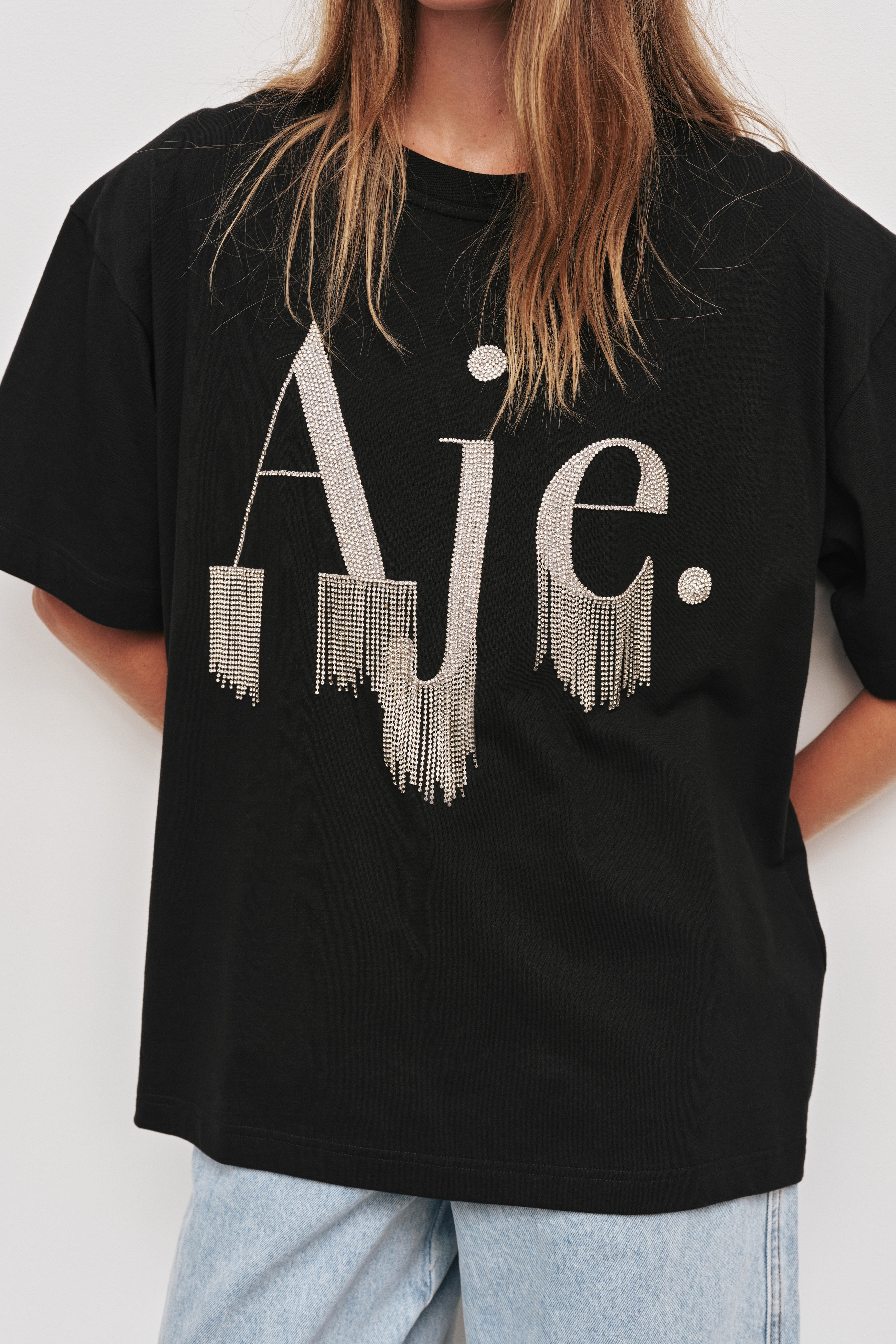 26RE1068_BLK_4_1759035248