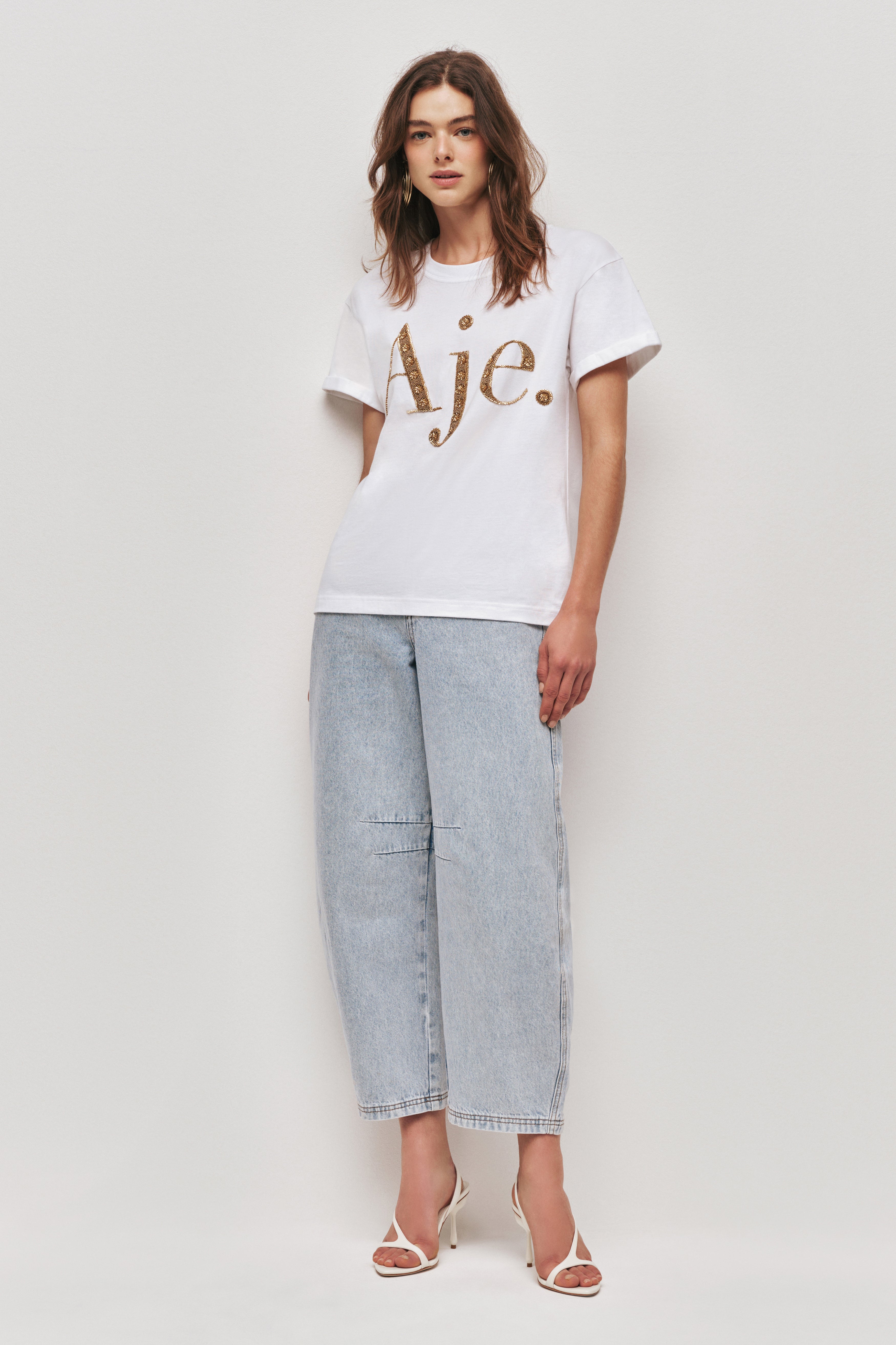 26RE1073_WHT-GLD_3_1761514249