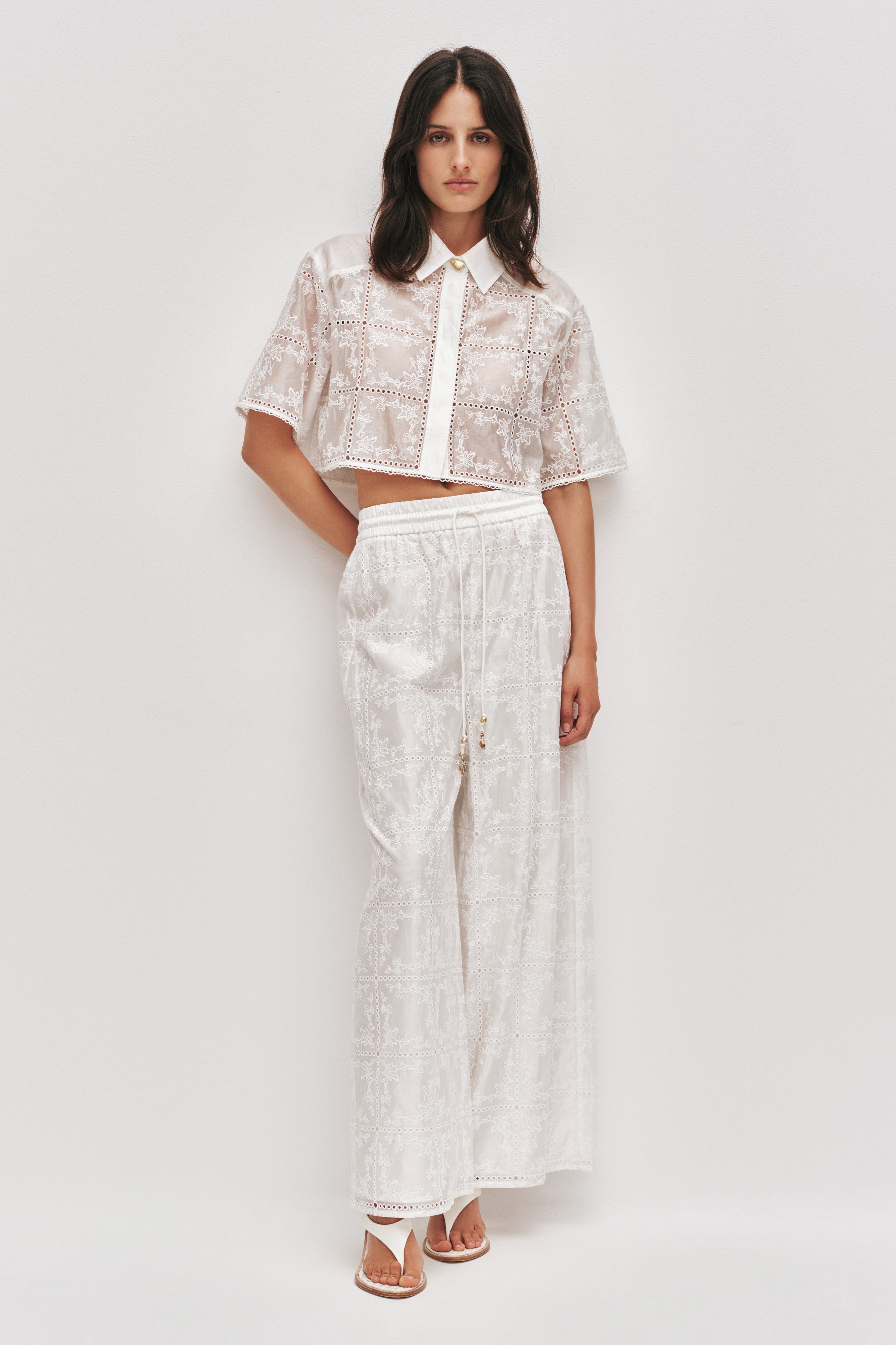 26RE1093_IVRY_1_1764197188