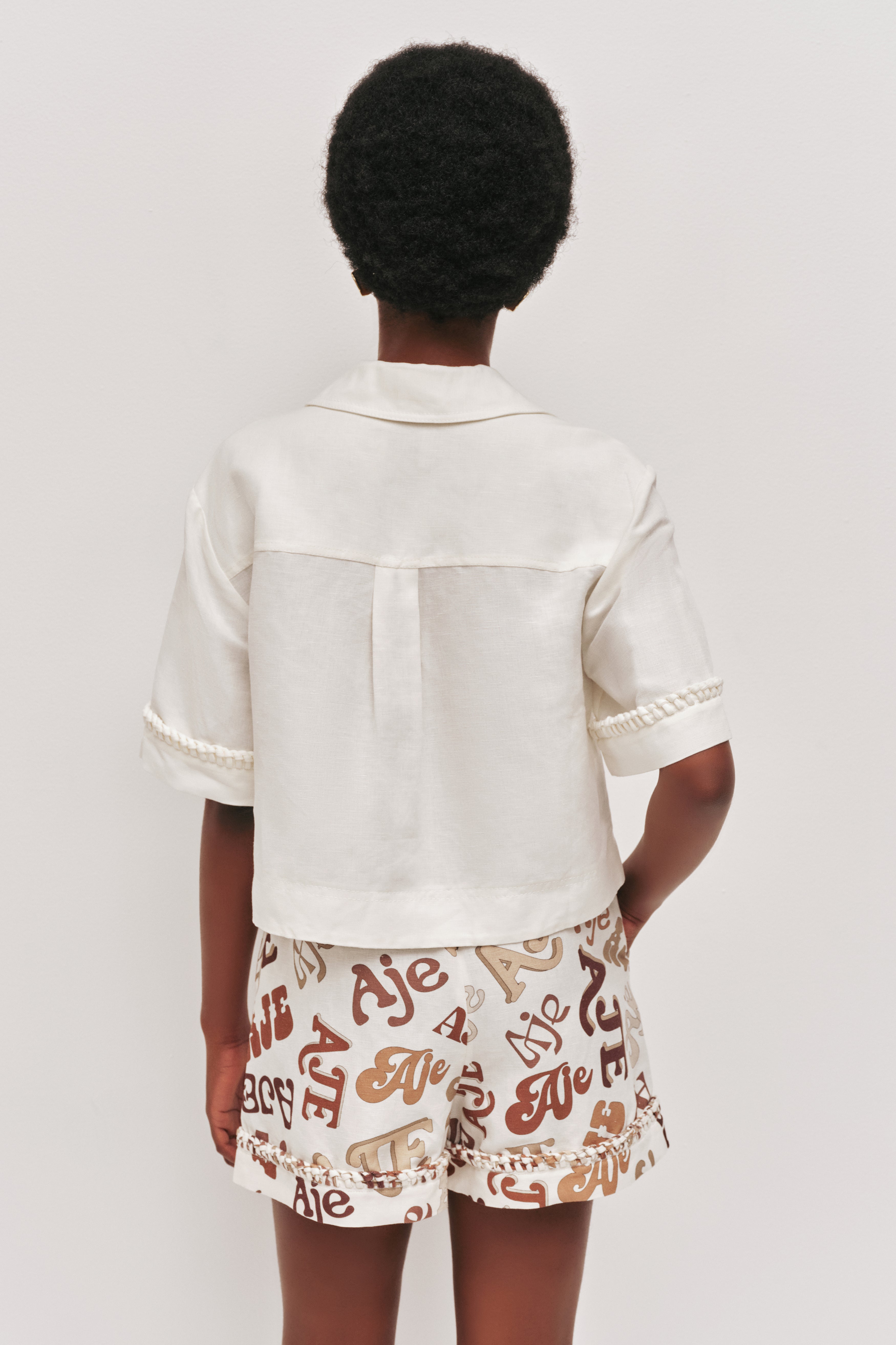 26RE1181_IVRY_5_1762675547