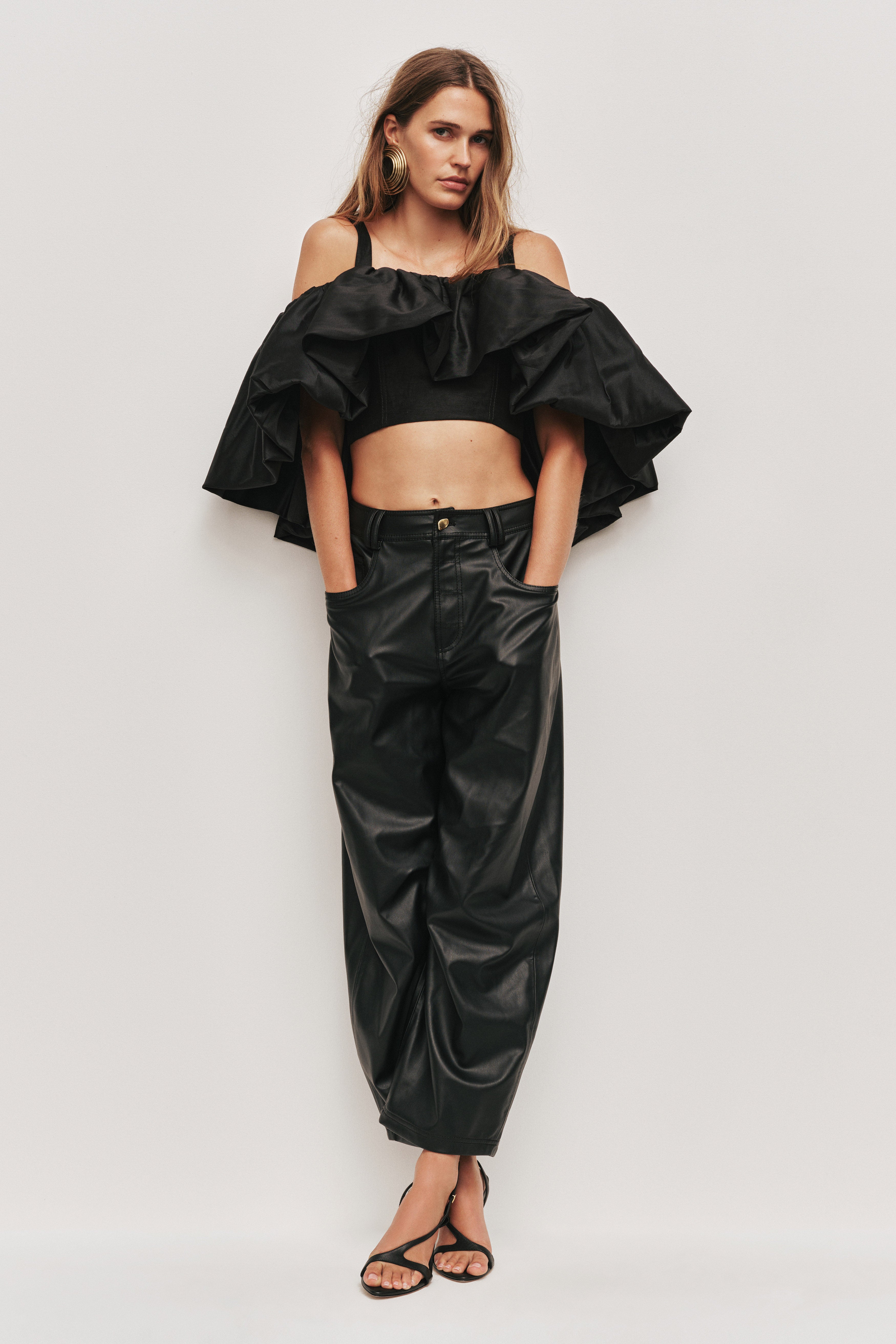 26RE1183_BLK_1_1759042102