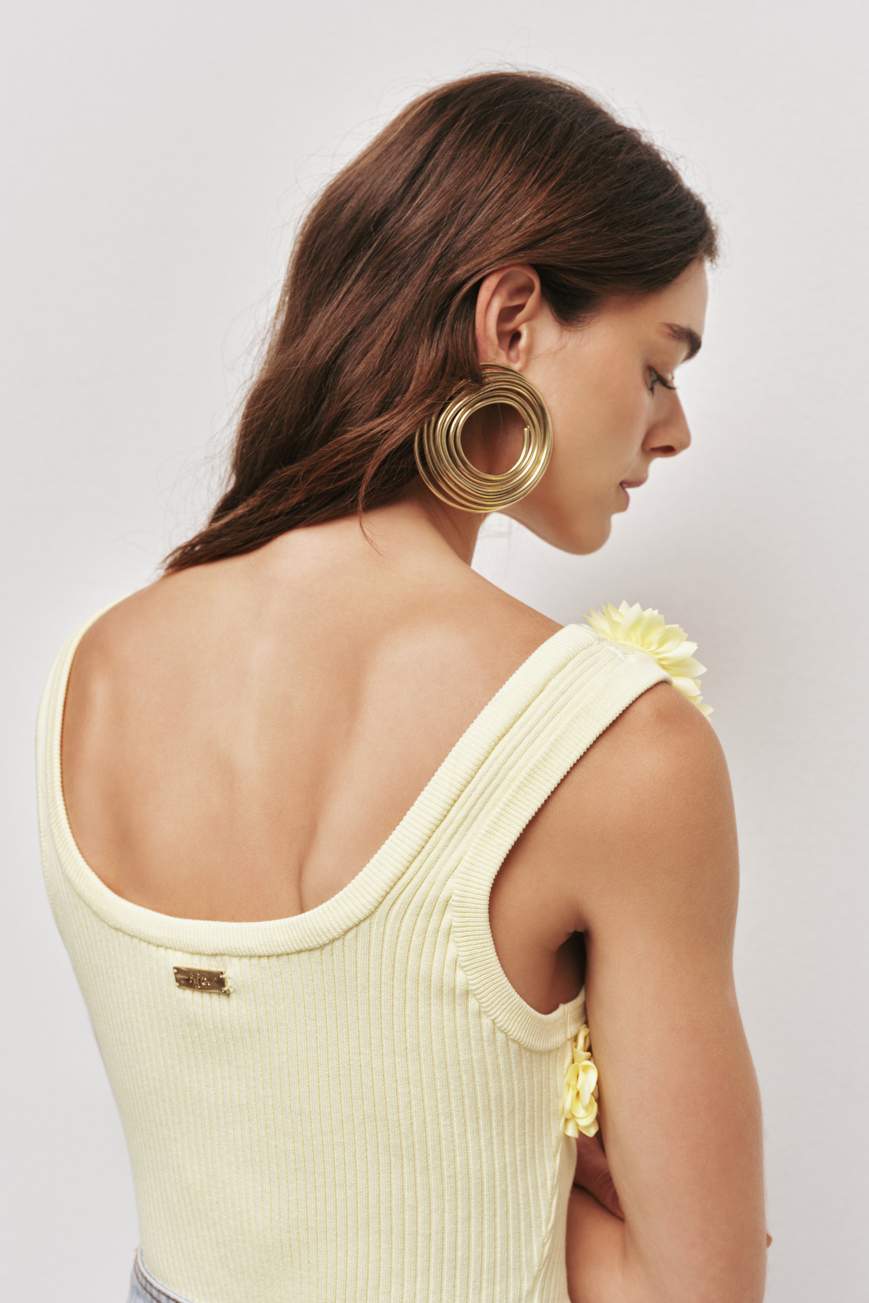 26RE1201_LMN_6_1761514523