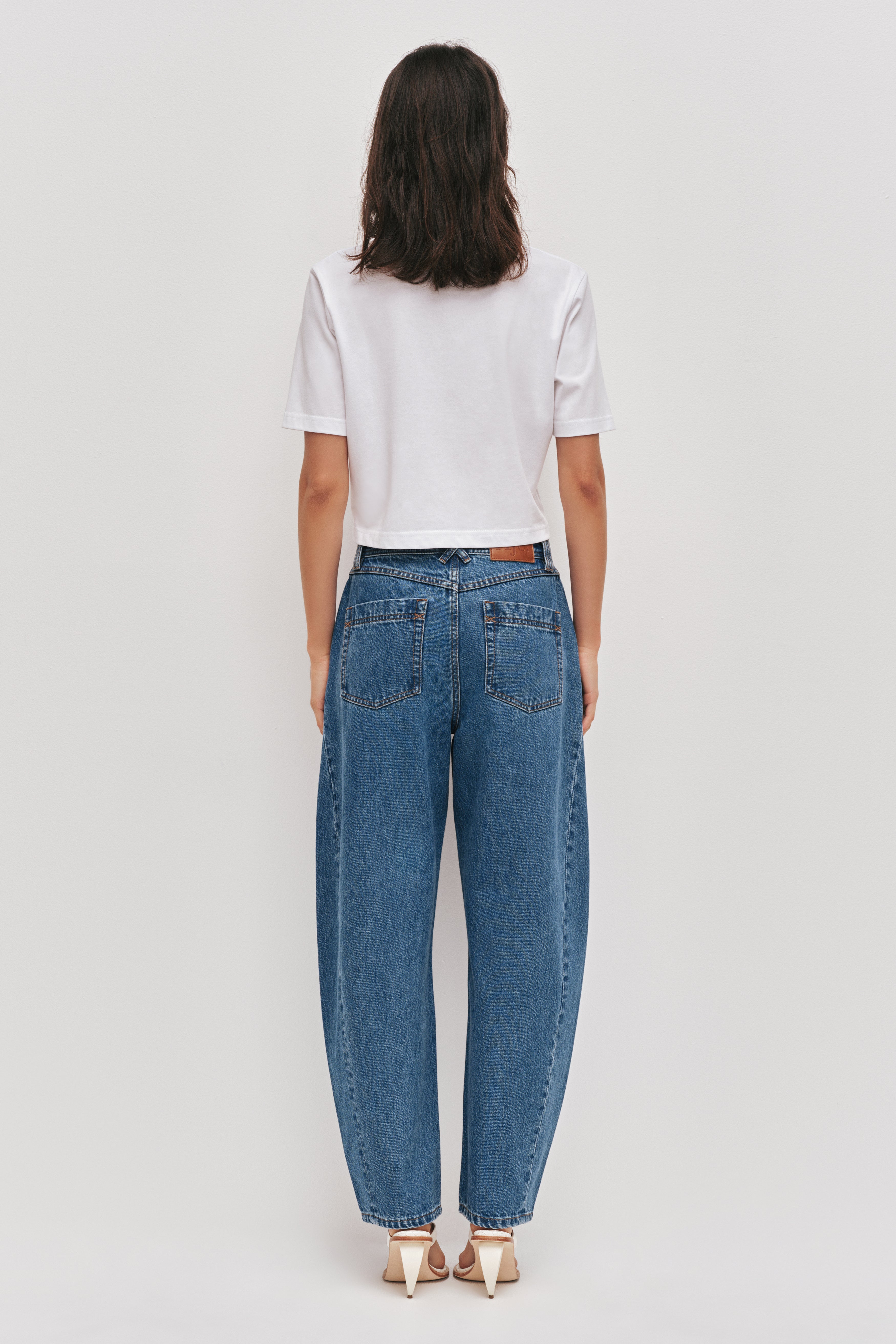 26RE1448_WHT_5_1762940065