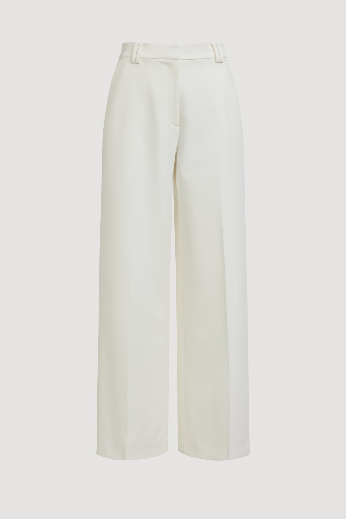 26RE3016_IVRY_2_1758714339