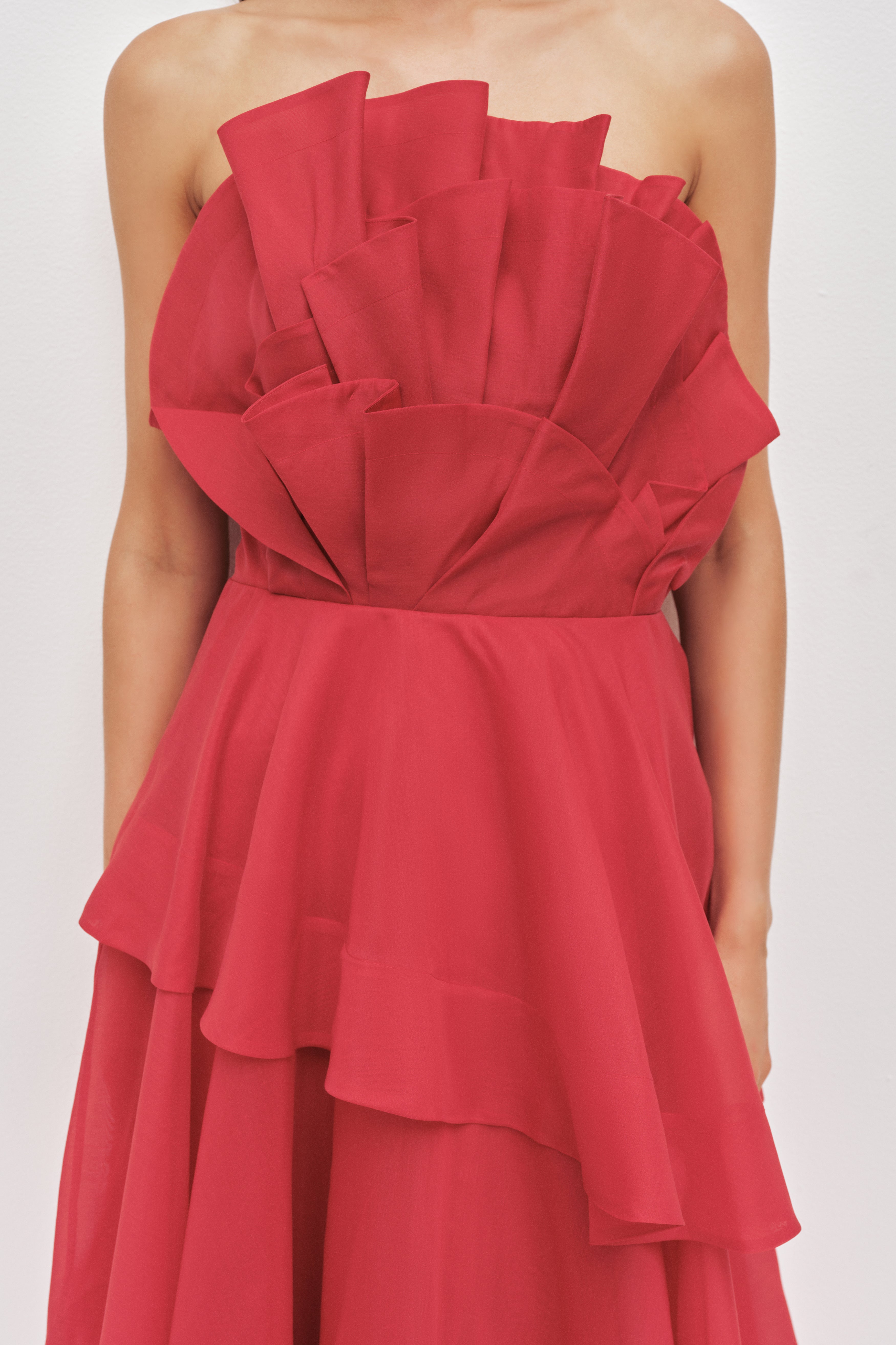 26RE5014_SCAR-RED_5_1764202540