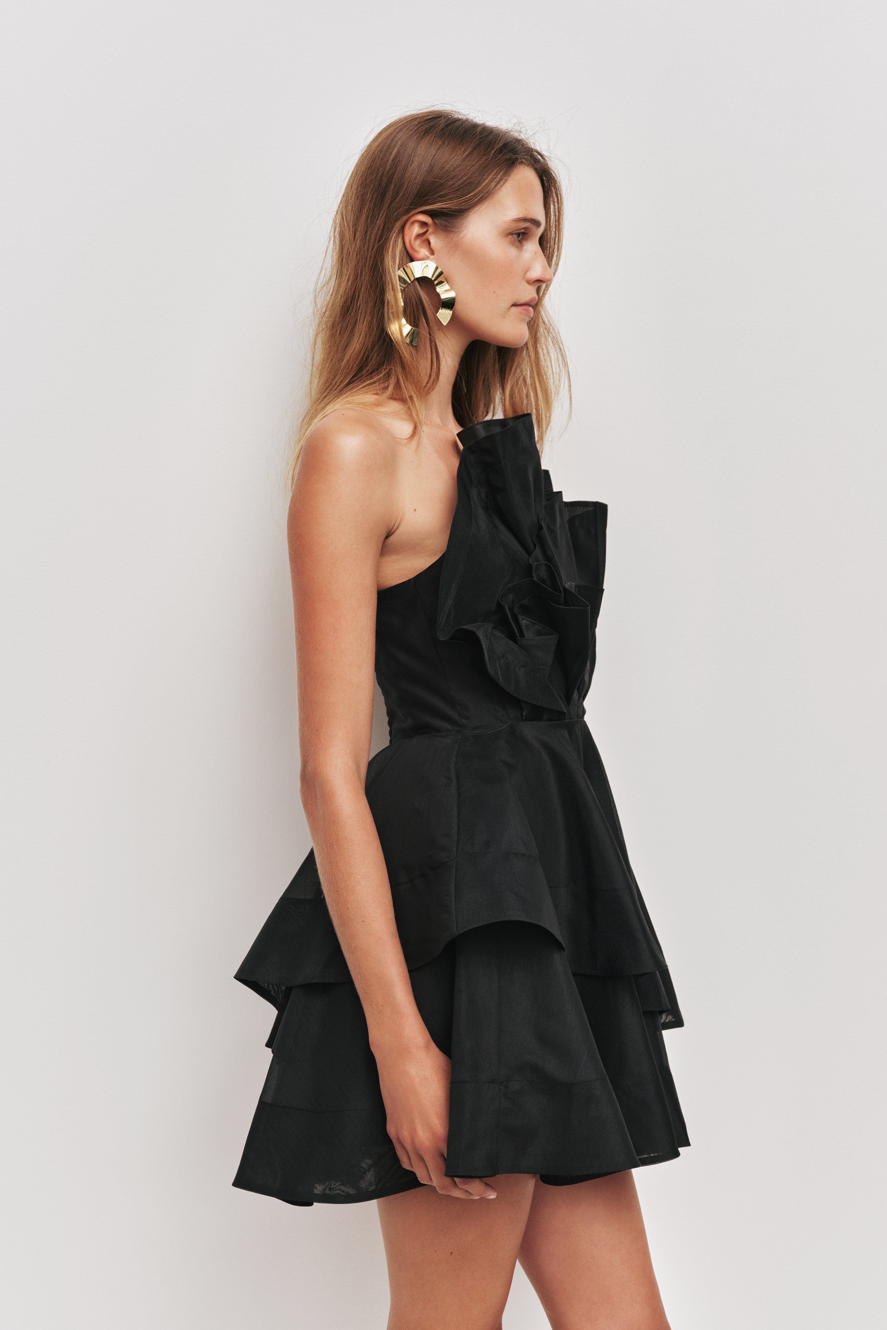 26RE5016_BLK_5_1759031413