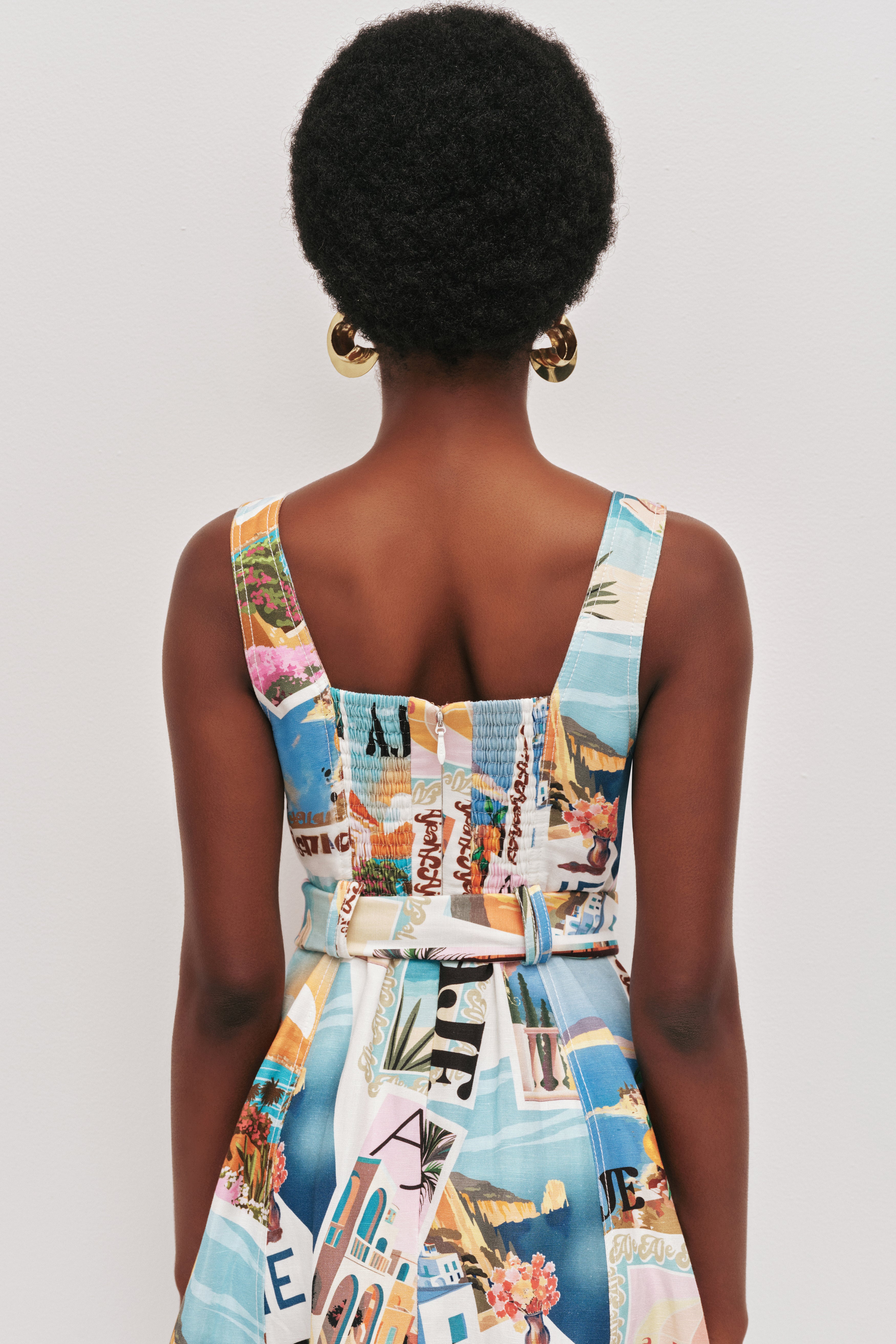 26RE5072_POSTCARD_5_1762669551