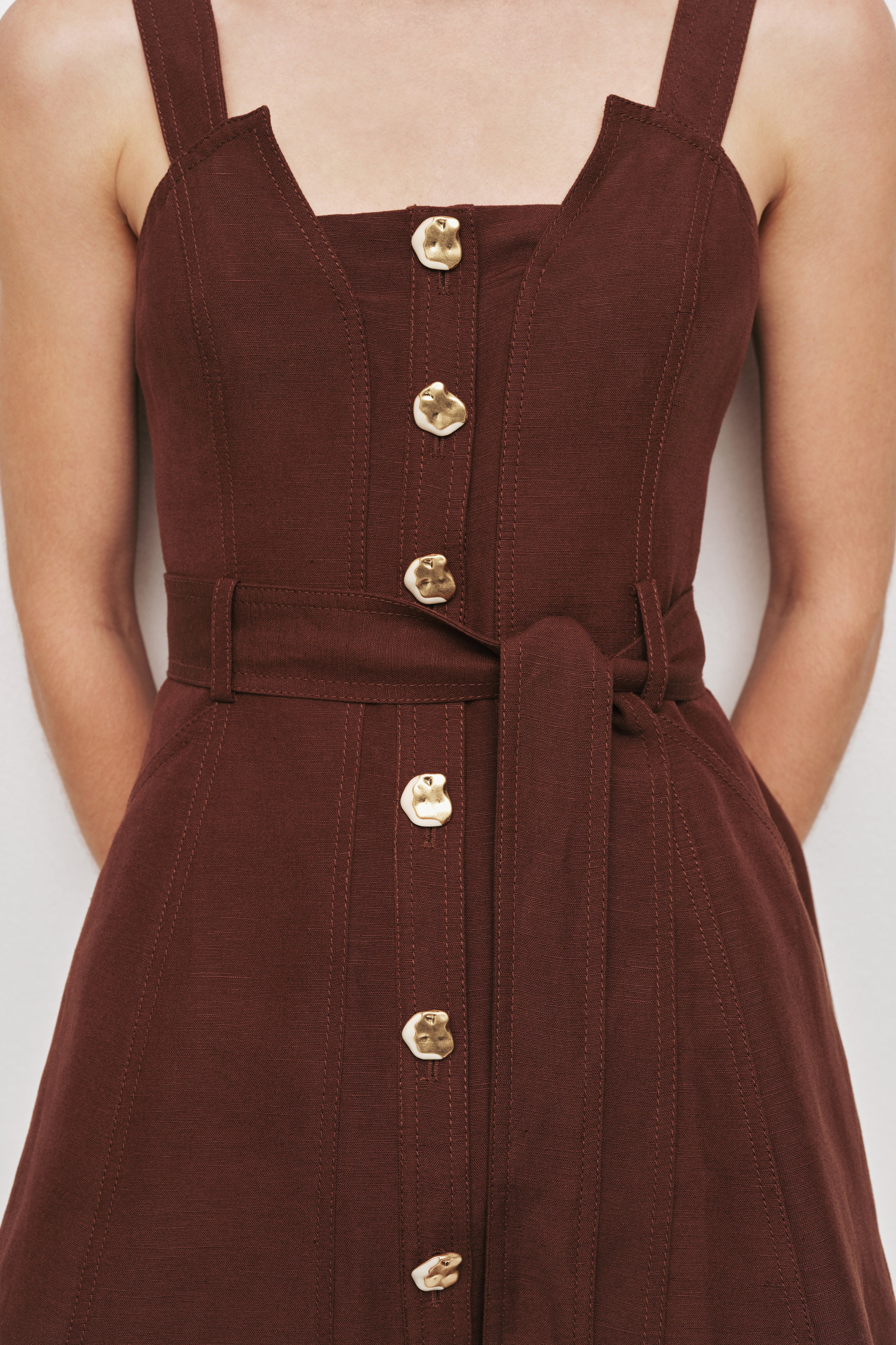 26RE5175_CHOC_4_1761512728