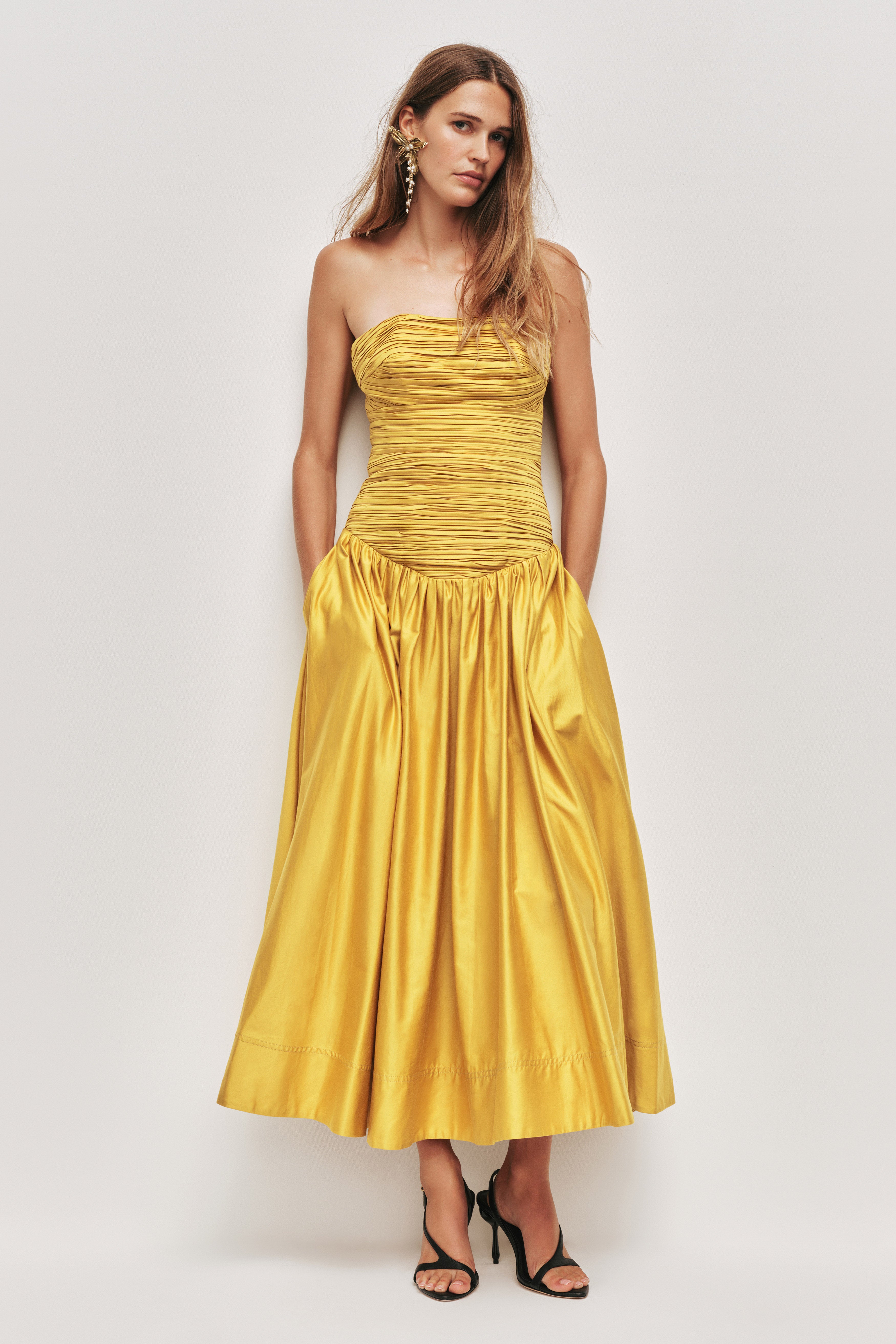 26RE5587_CHARSE_1_1759138687