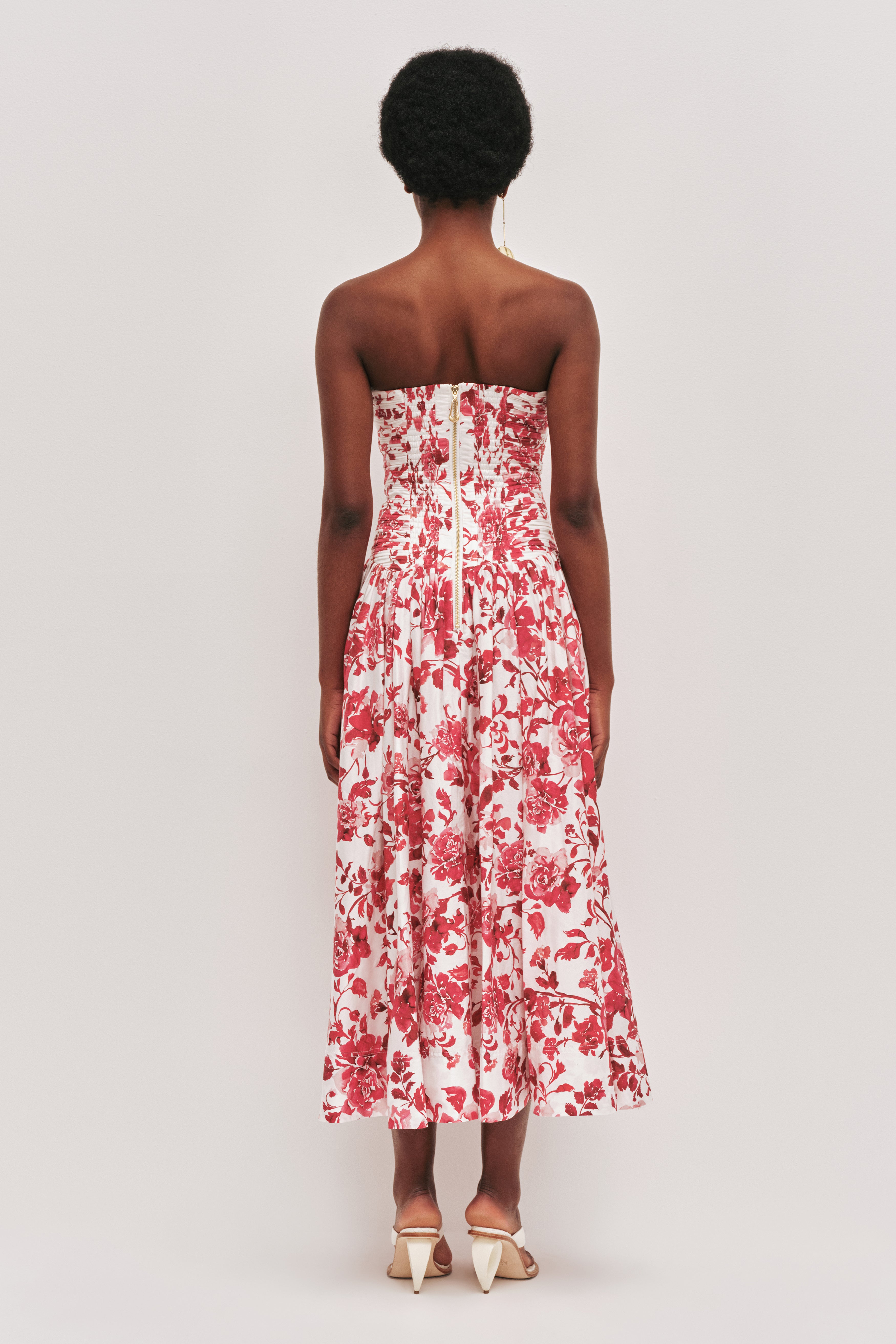 26RE5587_RS-INK-RD_7_1764715515