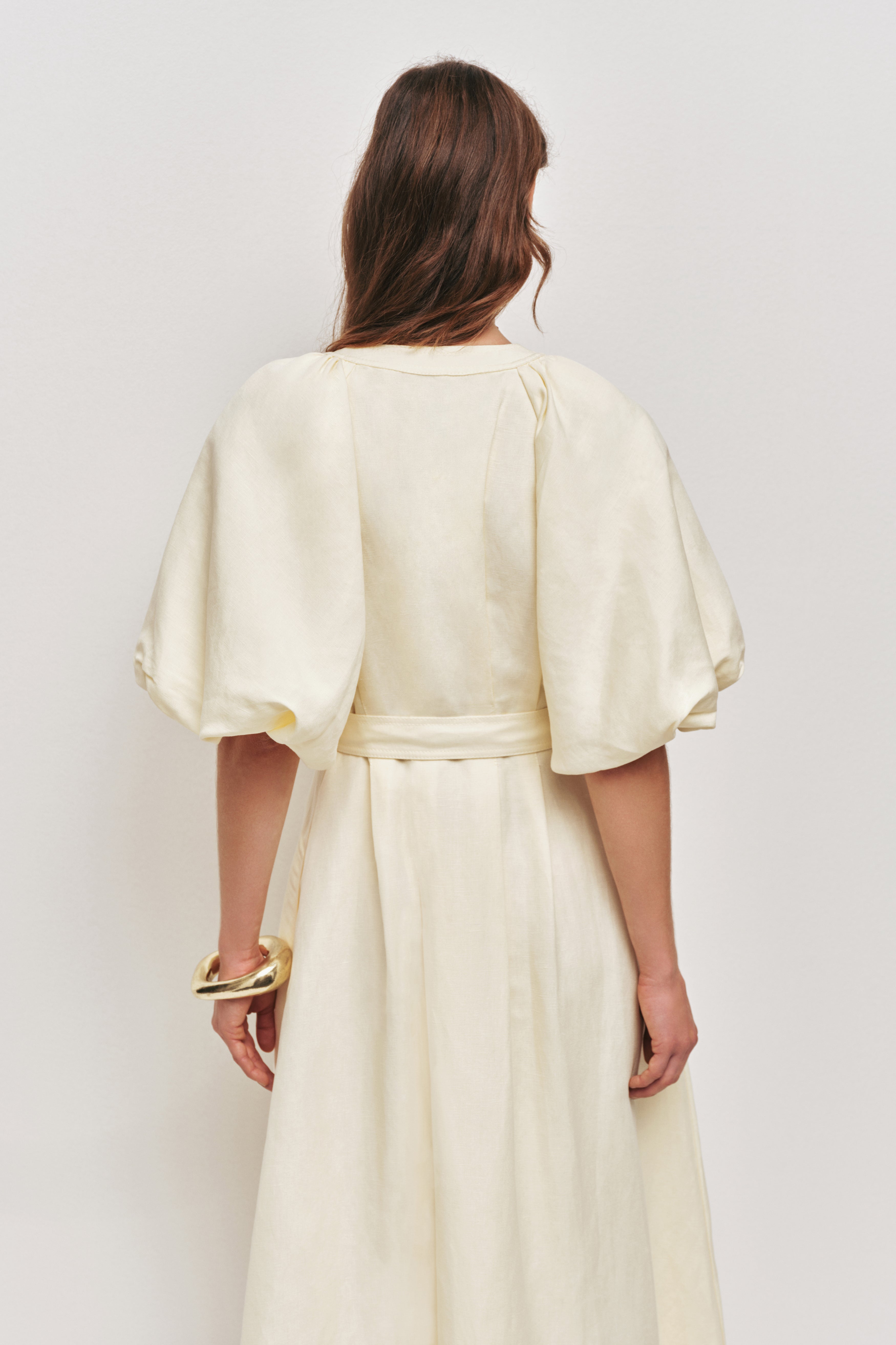 26RE5593_BTR-YLW_5_1761513859