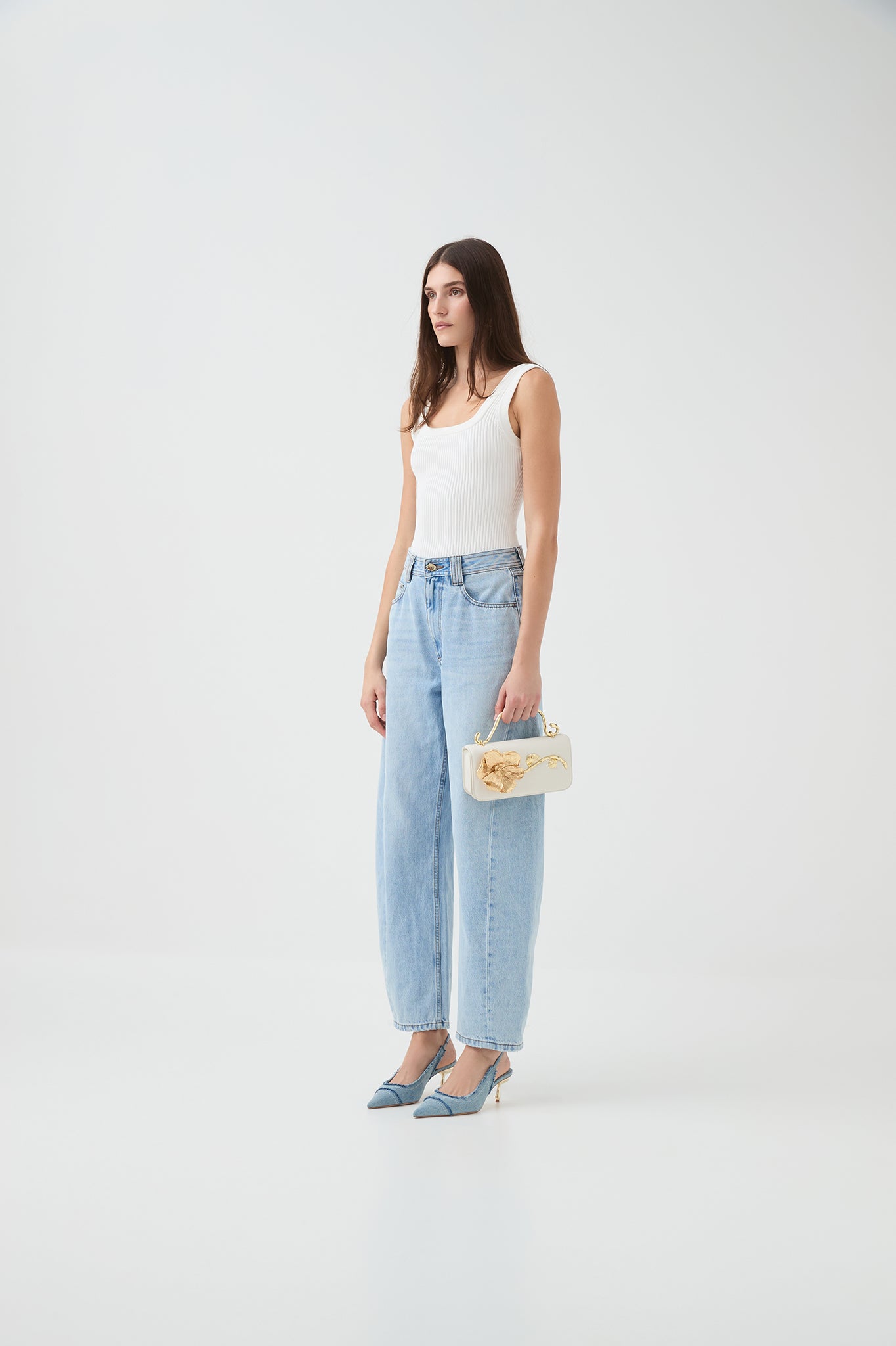 Celeste Flower Clutch