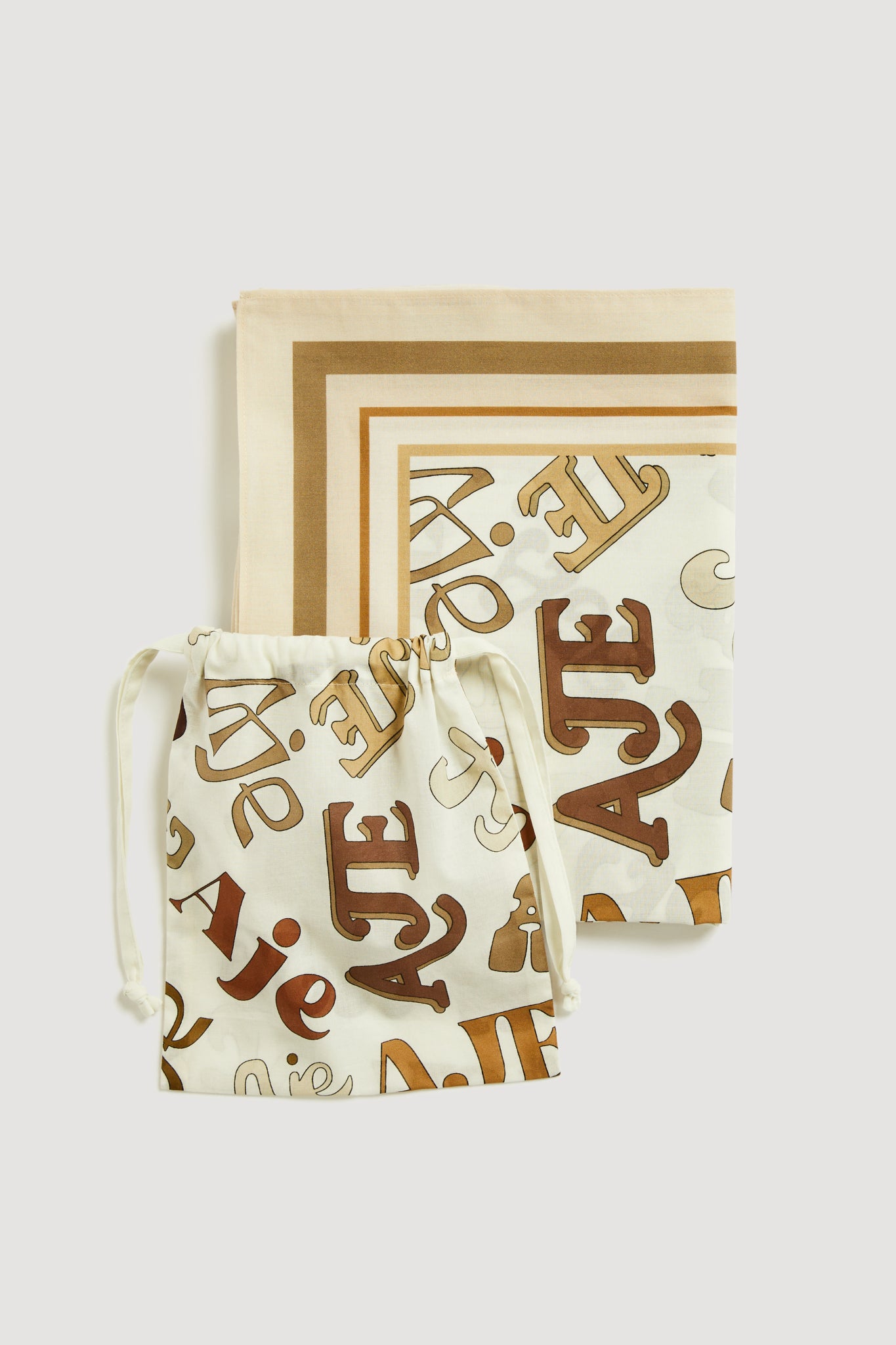 26RE8750_BN-RE-LG_3_1762398468