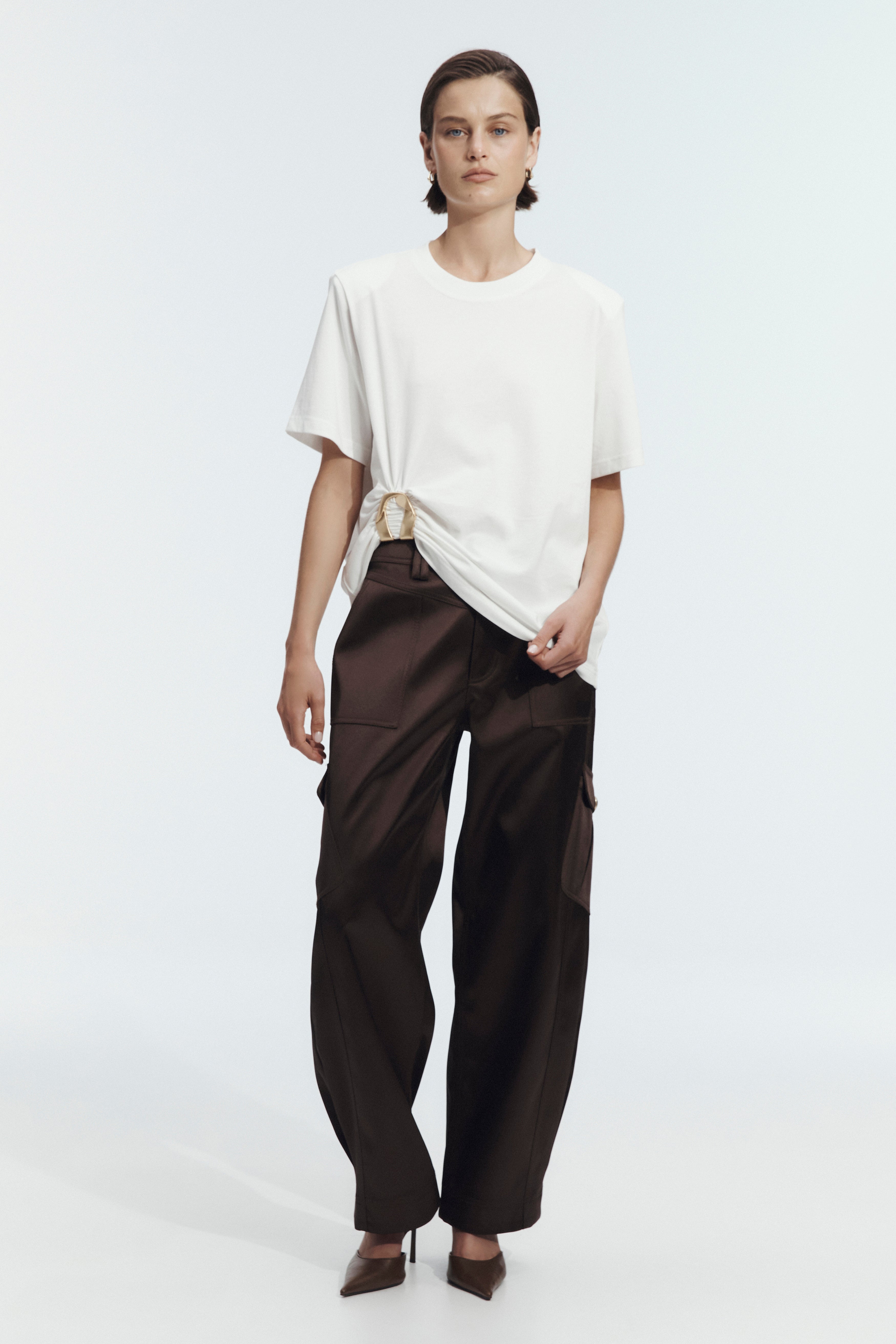 26SS1466_WHT_1_1784258480
