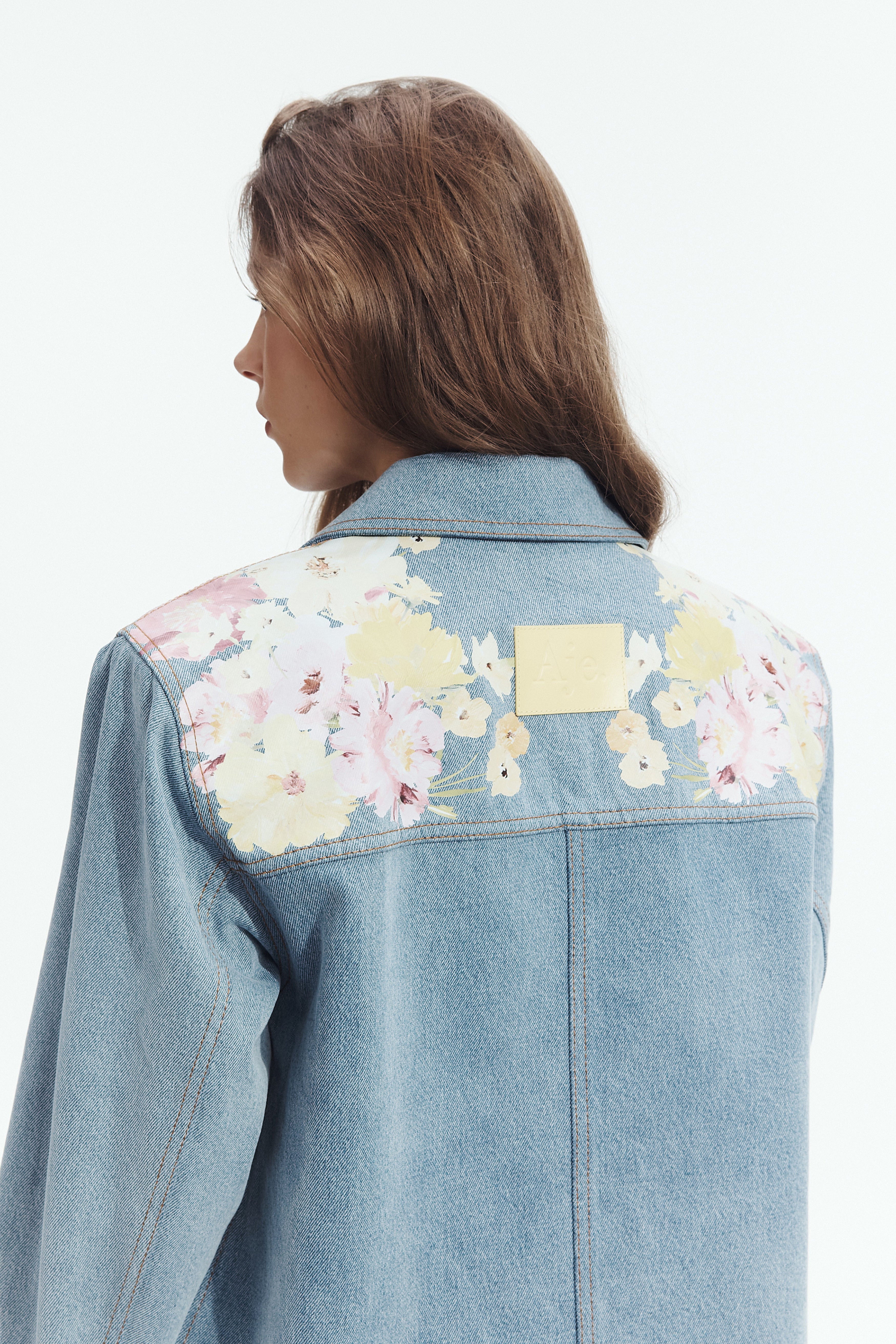 26SS1642_CSTL-WSH_4_1787192226