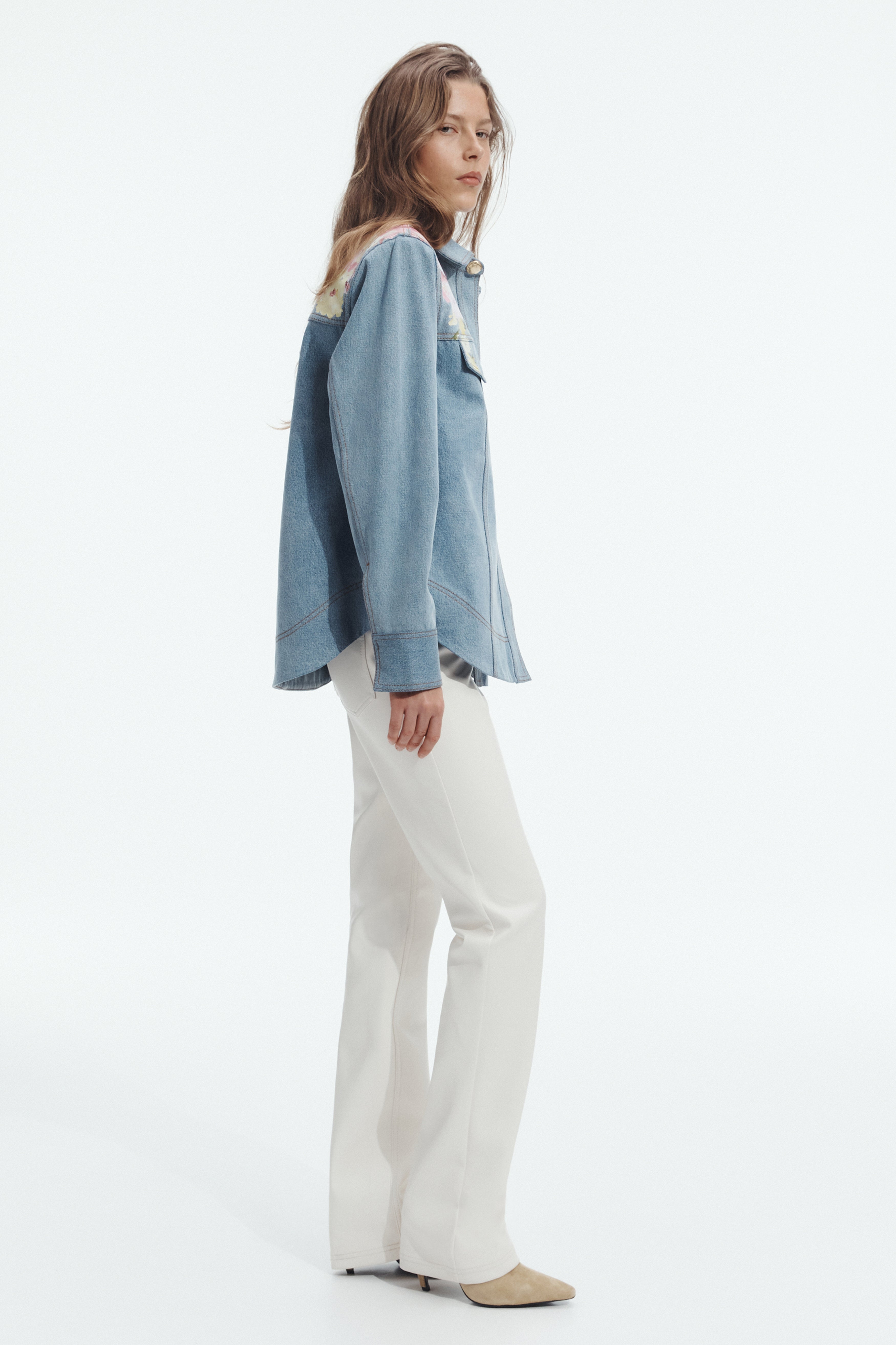 26SS1642_CSTL-WSH_5_1787192224