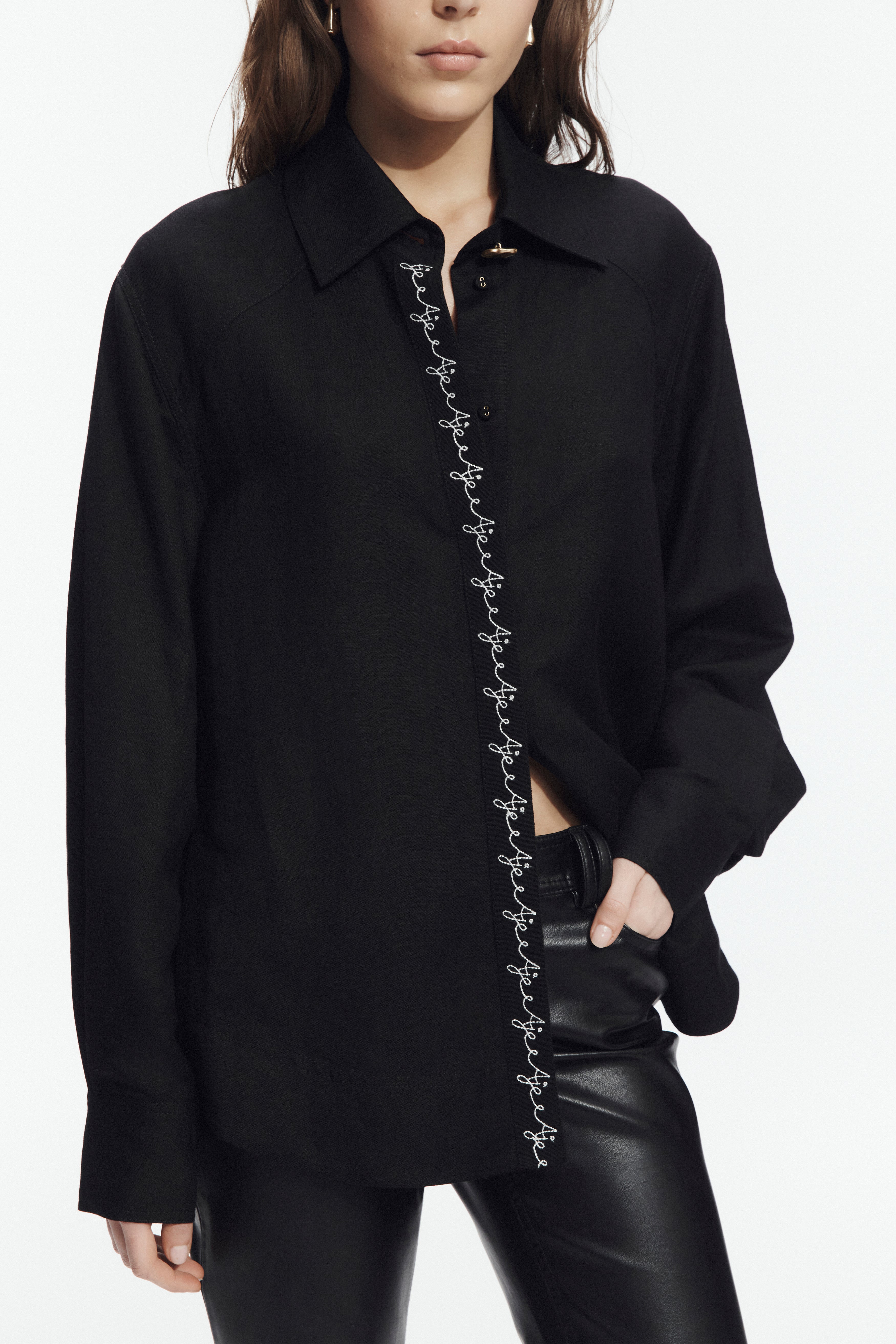 26SS1665_BLK_4_1790297439