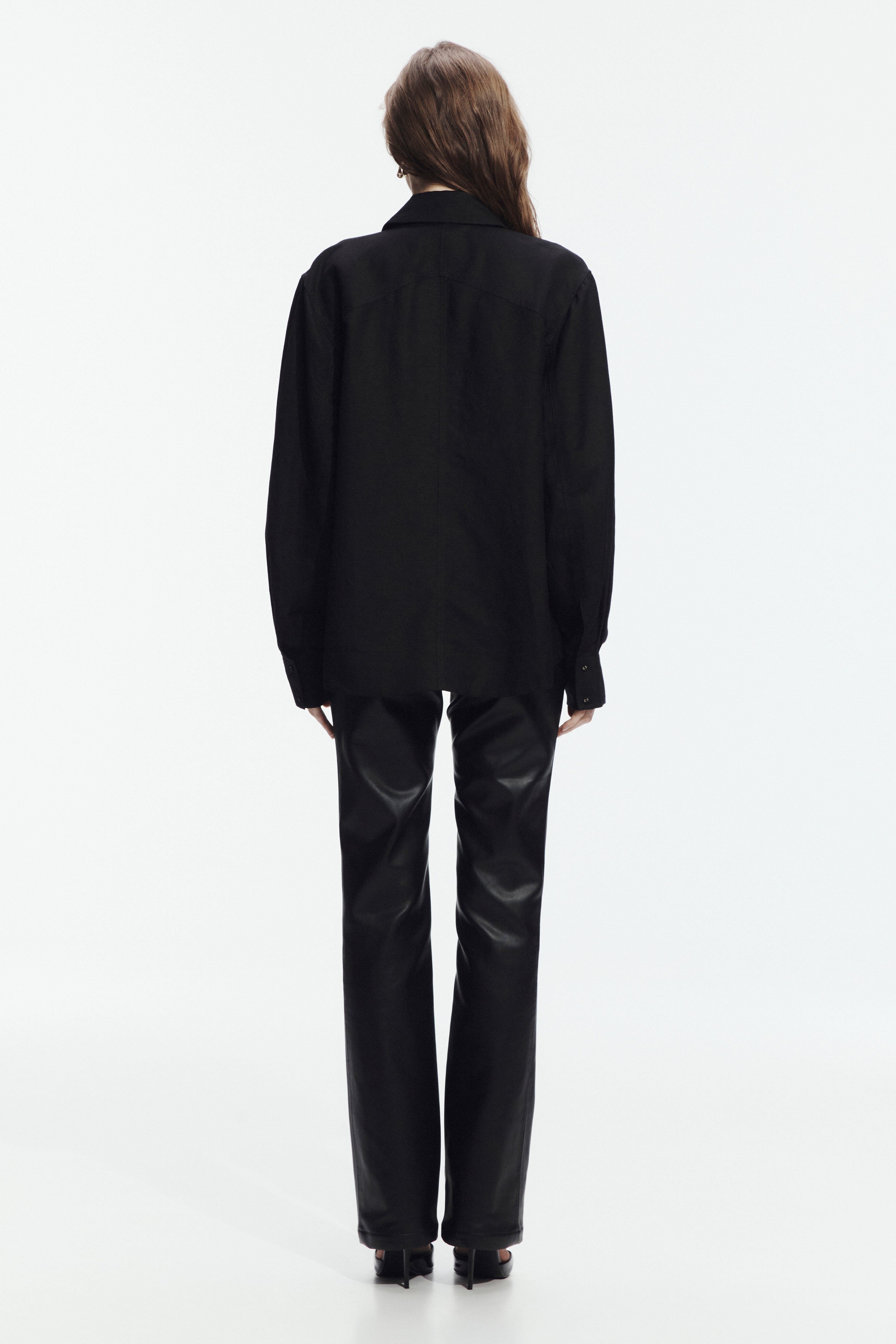 26SS1665_BLK_6_1790297435