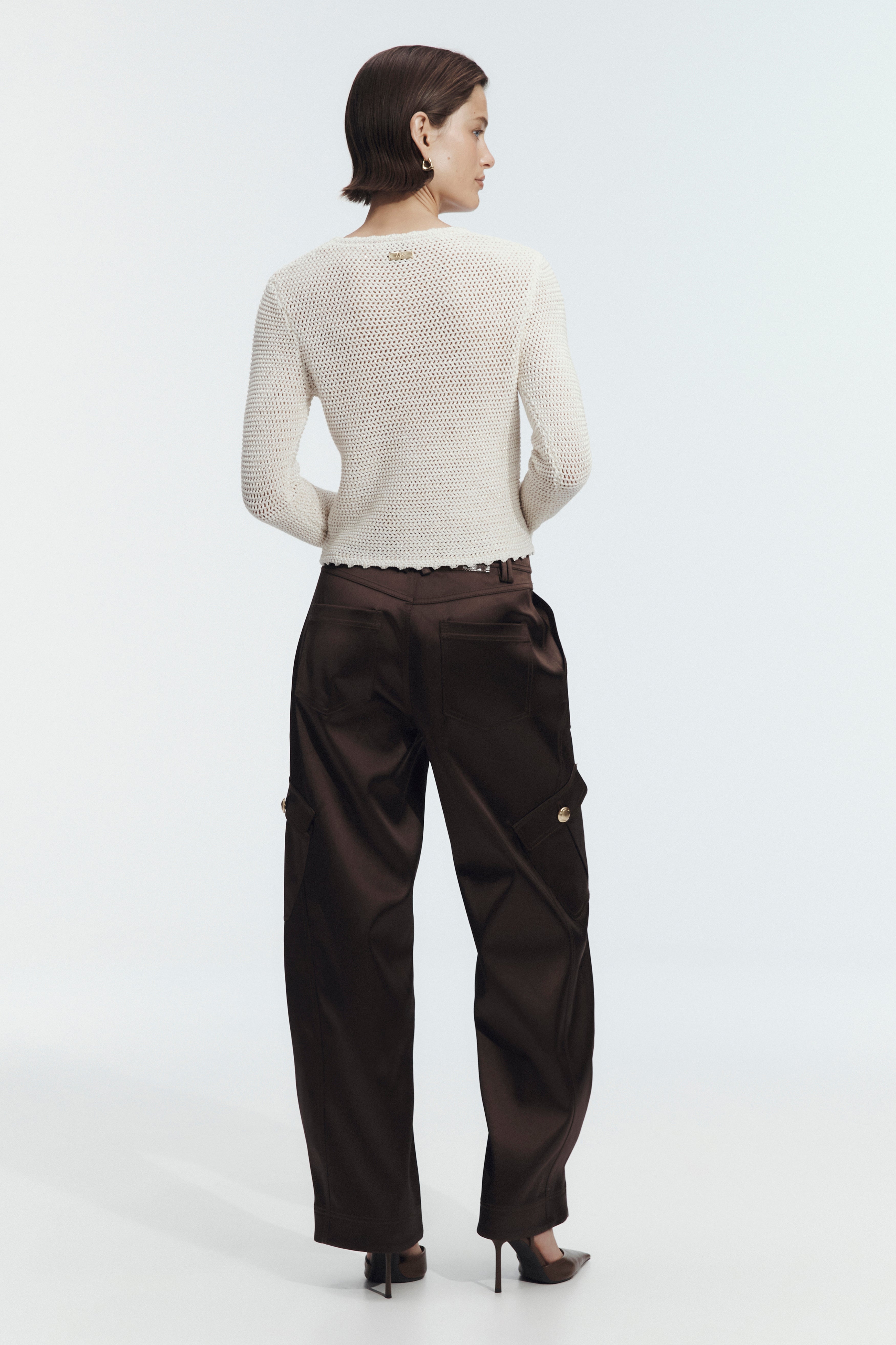 26SS1783_IVRY-GOLD_6_1784262298