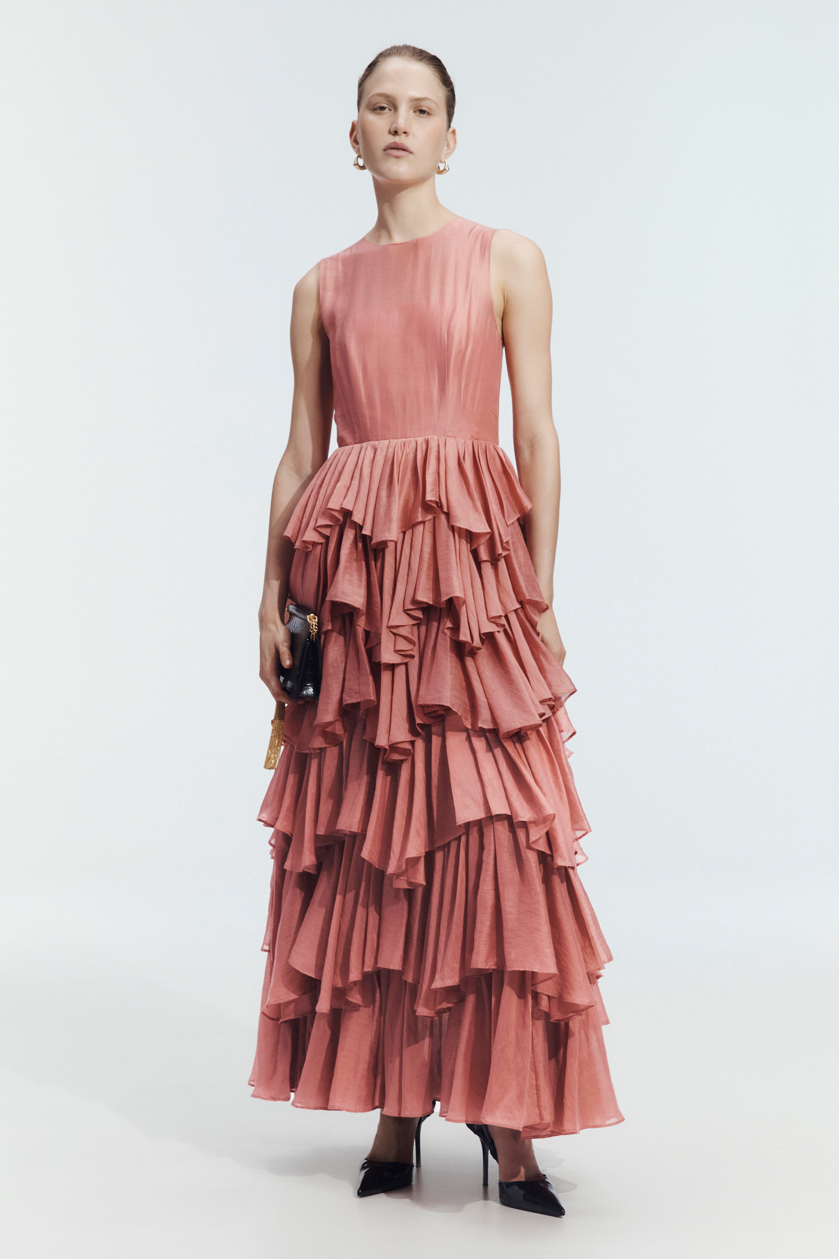 Isodole Gown
