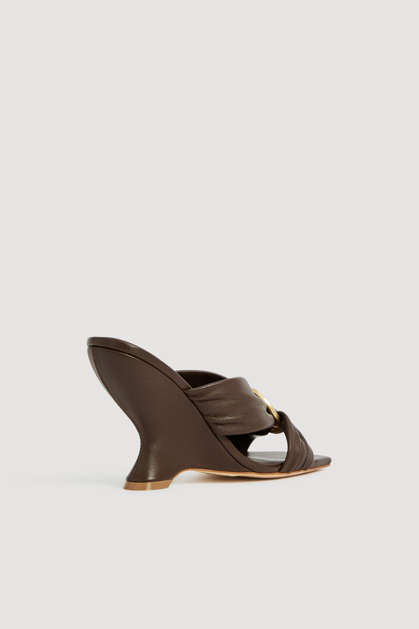26SS7058_CHOC_3_1782628020